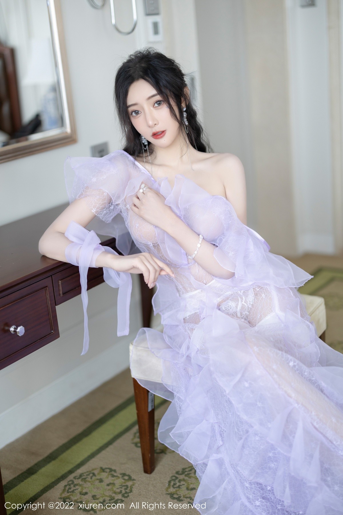 xgyw.top_XiuRen第4949期_女神王馨瑶yanni厦门旅拍浅紫色薄纱透视裙秀完美身材诱惑写真101P