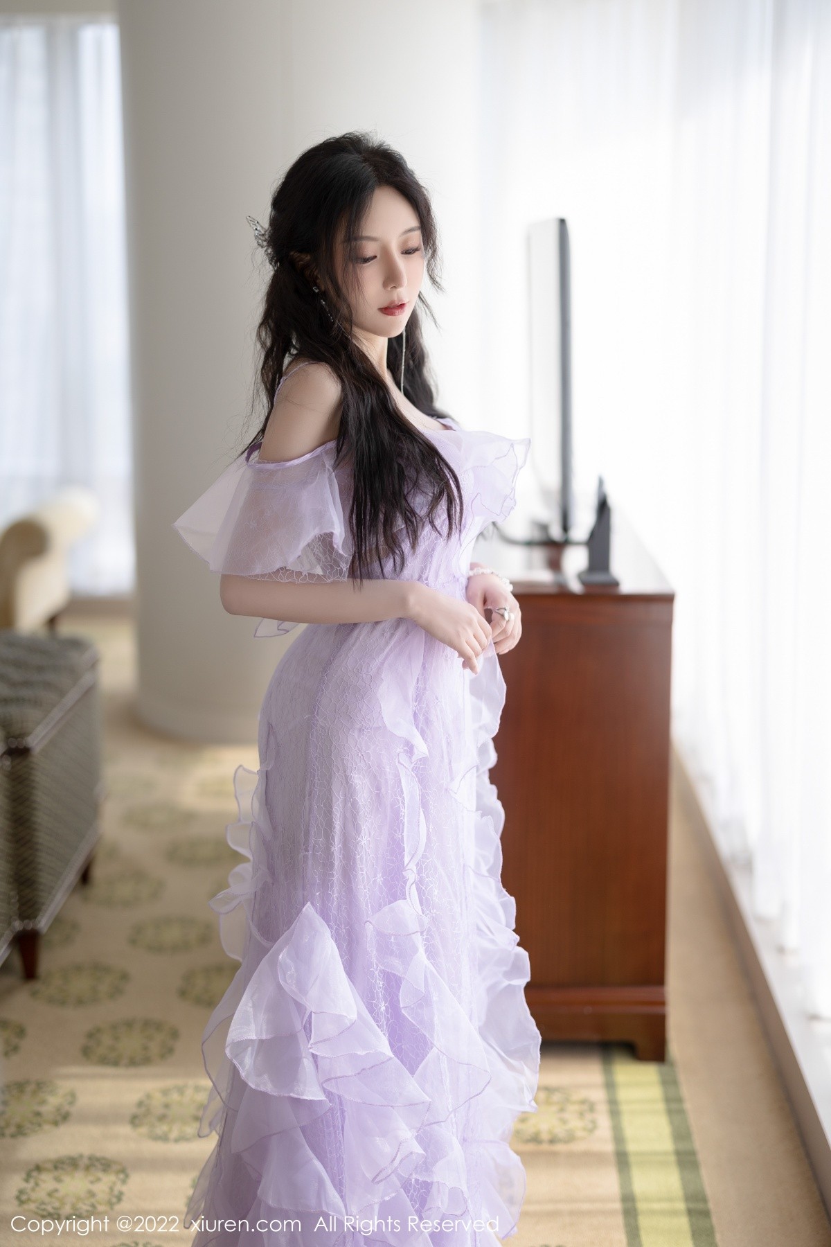 xgyw.top_XiuRen第4949期_女神王馨瑶yanni厦门旅拍浅紫色薄纱透视裙秀完美身材诱惑写真101P