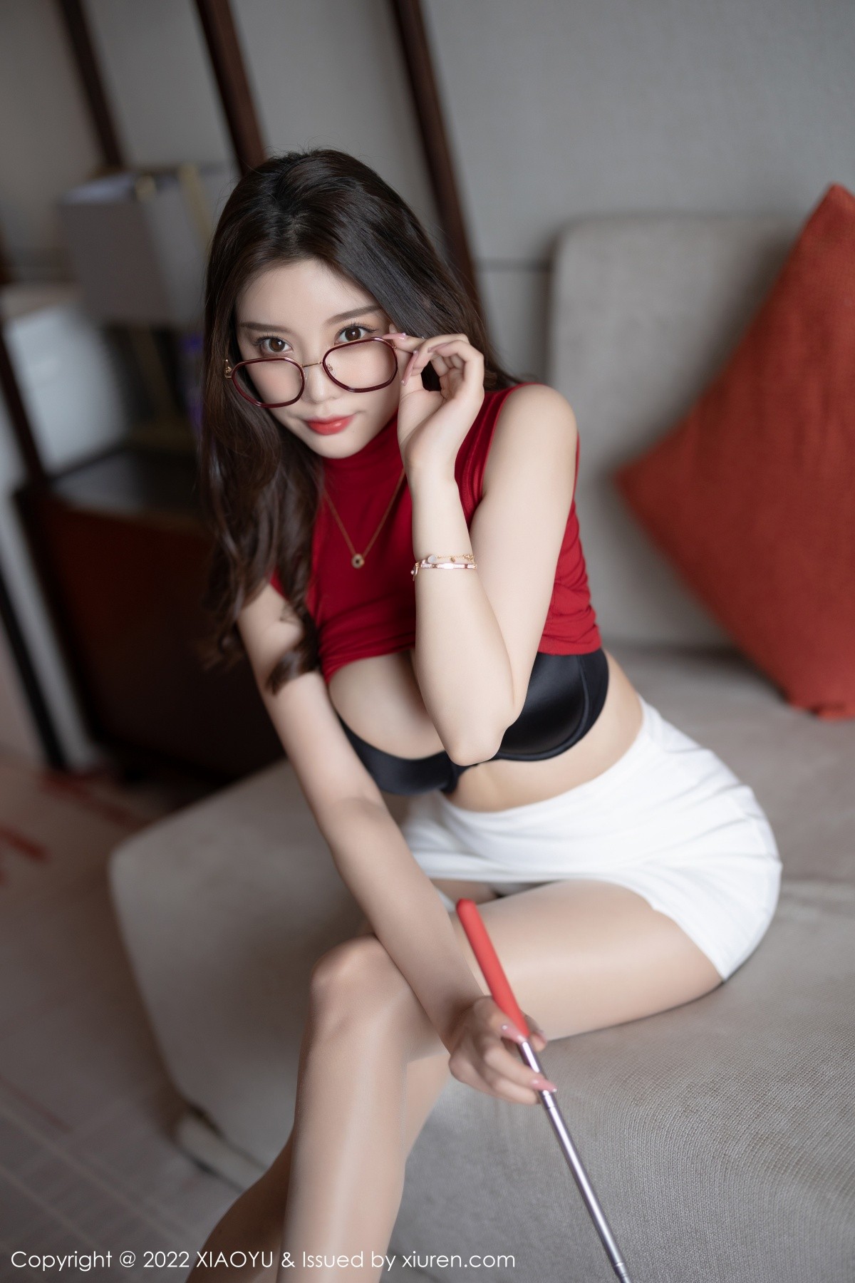 xgyw.top_[XiaoYu画语界]Vol.768_女神杨晨晨Yome惠州旅拍紧身上衣配白短裙秀完美身材诱惑写真72P