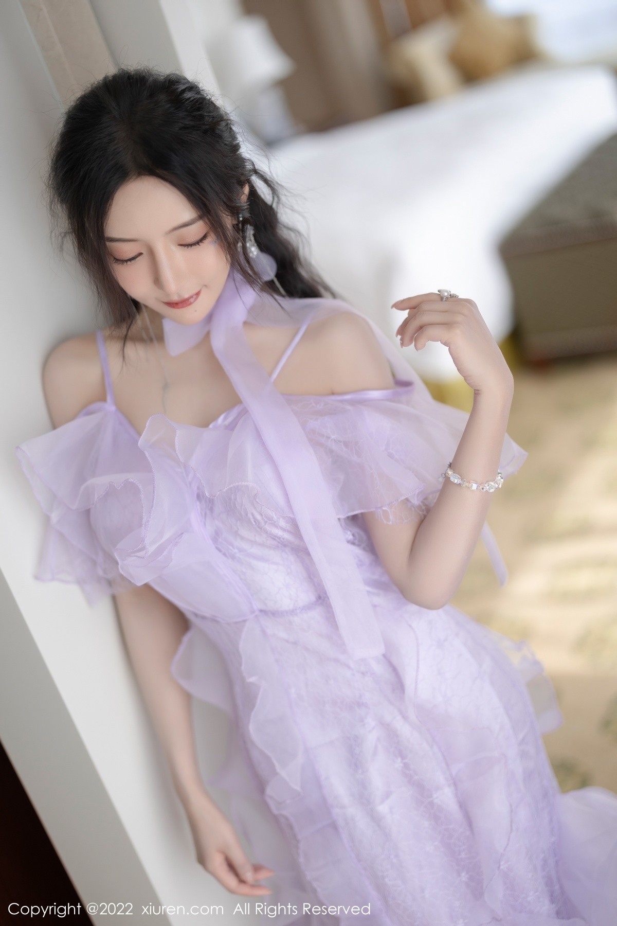xgyw.top_XiuRen第4949期_女神王馨瑶yanni厦门旅拍浅紫色薄纱透视裙秀完美身材诱惑写真101P