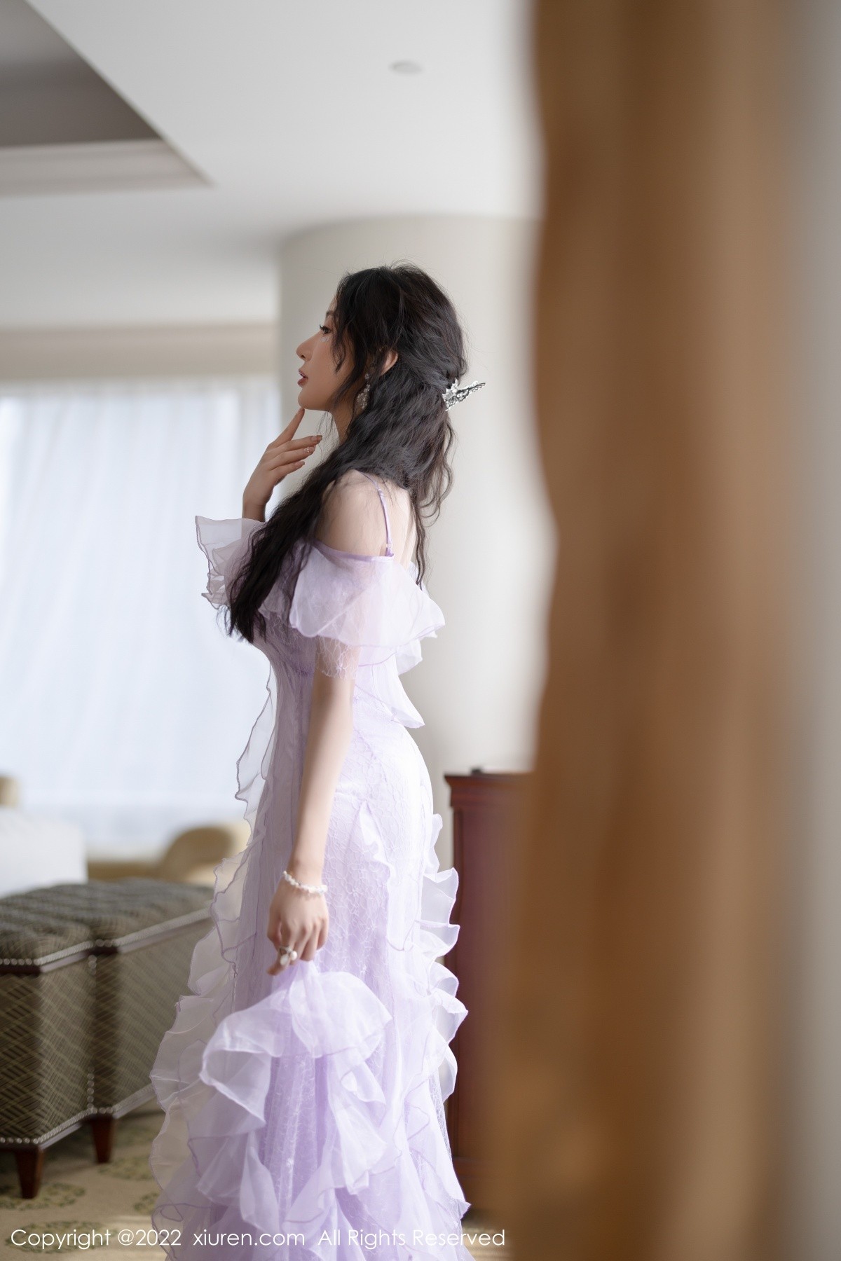 xgyw.top_XiuRen第4949期_女神王馨瑶yanni厦门旅拍浅紫色薄纱透视裙秀完美身材诱惑写真101P