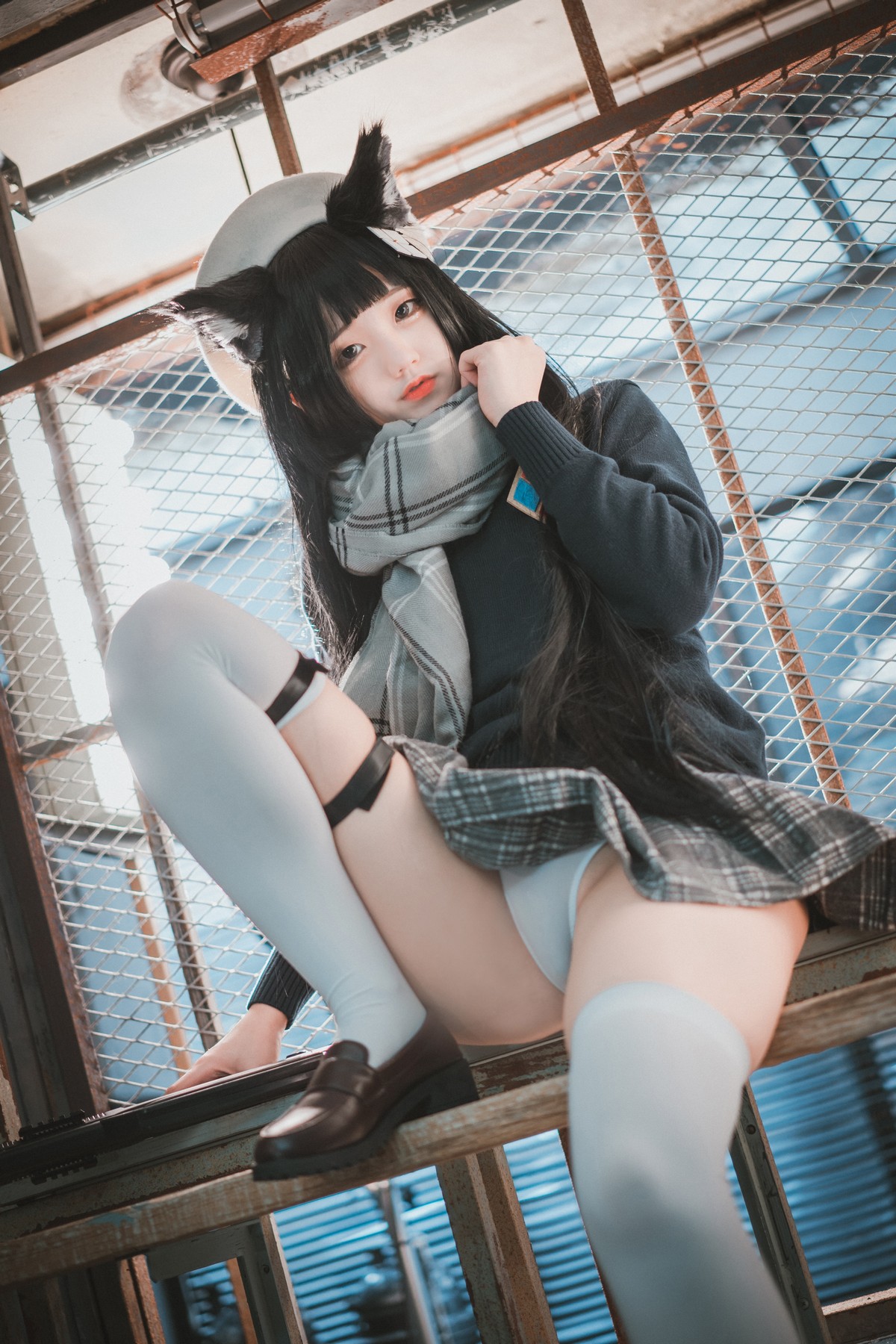 xgyw.top_[DJAWA]No.011_模特Jenny_Type95 Pure White Graduation主题撩百褶裙秀翘臀写真33P