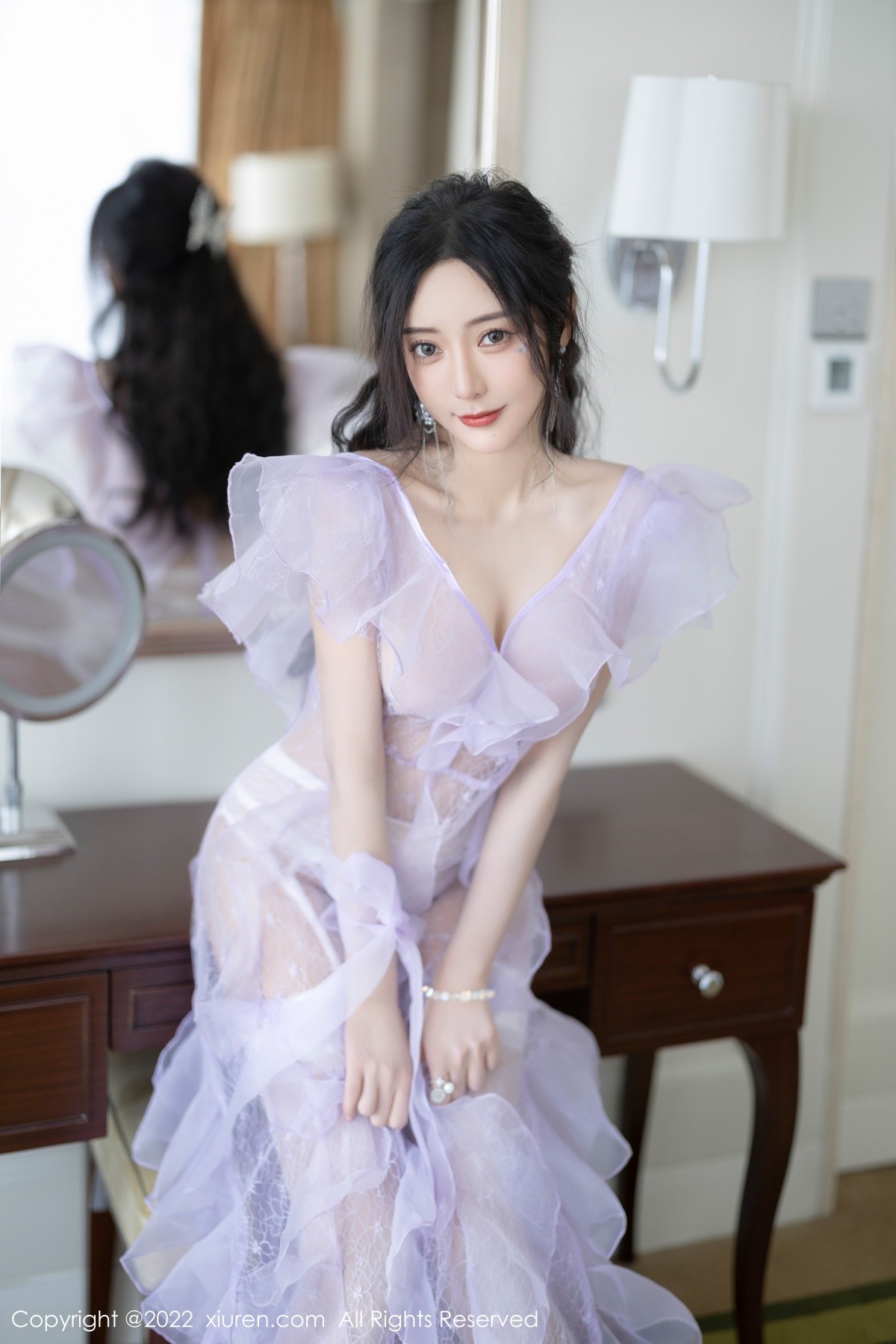 xgyw.top_XiuRen第4949期_女神王馨瑶yanni厦门旅拍浅紫色薄纱透视裙秀完美身材诱惑写真101P