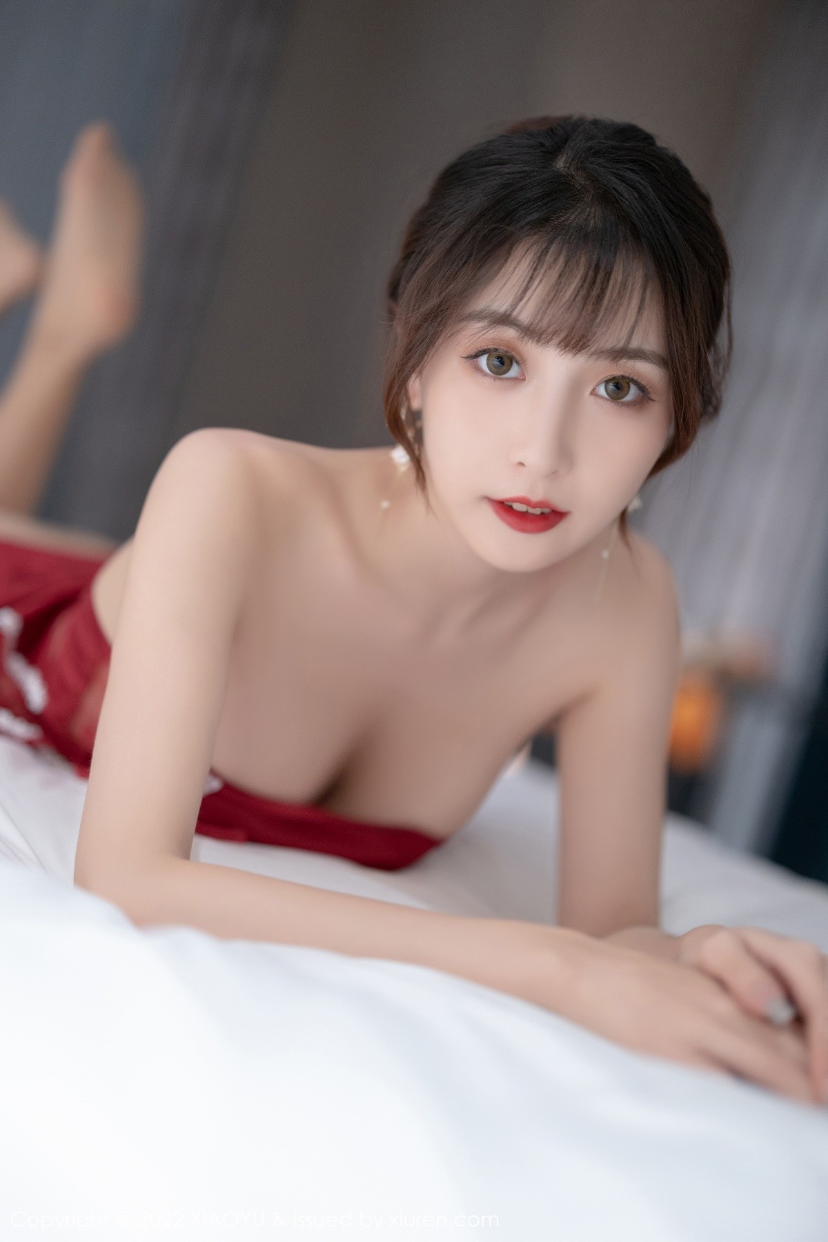 xgyw.top_[XiaoYu画语界]Vol.769_模特林星阑性感红色露肩服饰配无内肉丝秀完美身材诱惑写真85P