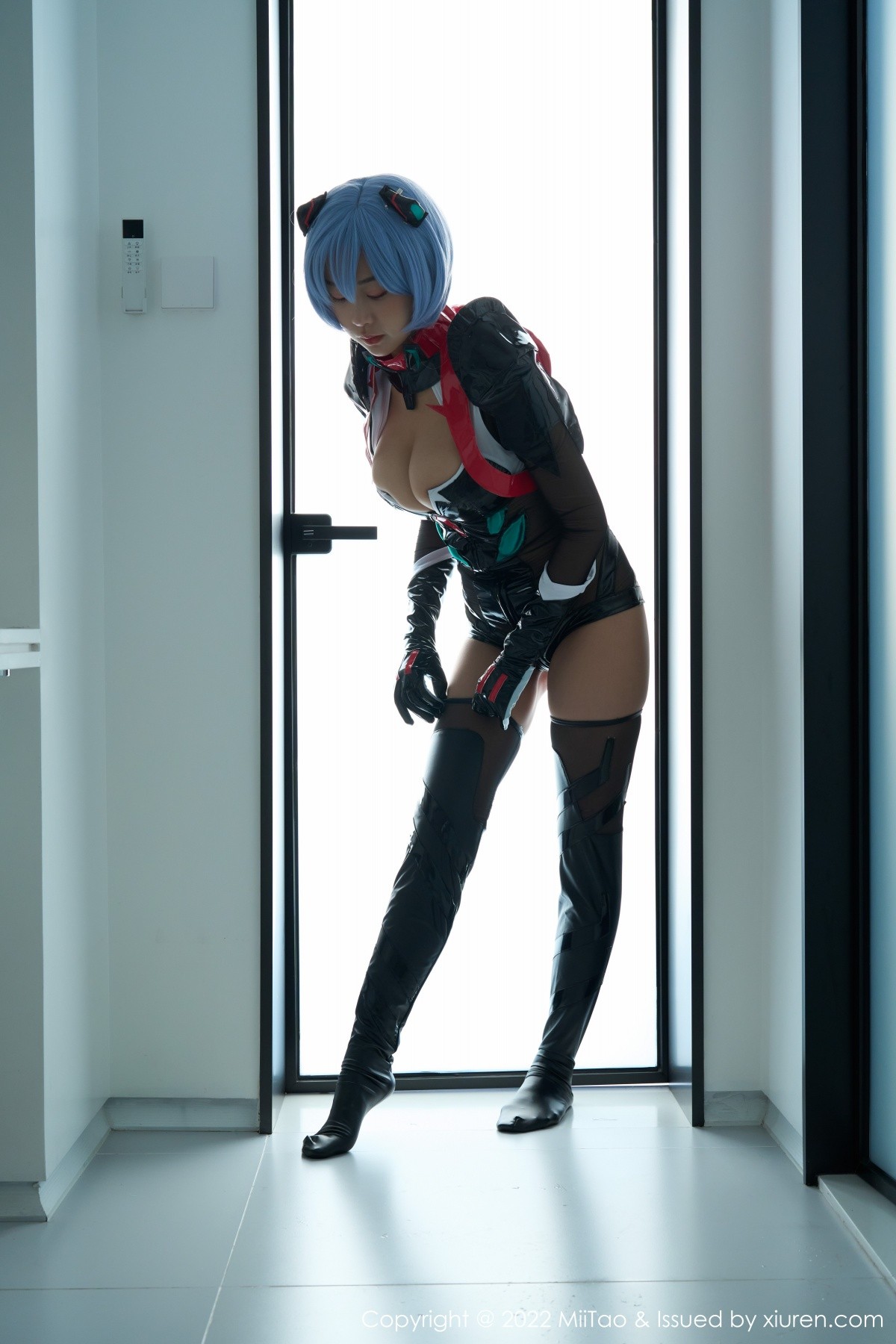 xgyw.top_[MiiTao蜜桃社]Vol.148_新人模特梦乃Mandy私房Cosplay主题低胸连体衣秀豪乳诱惑写真73P