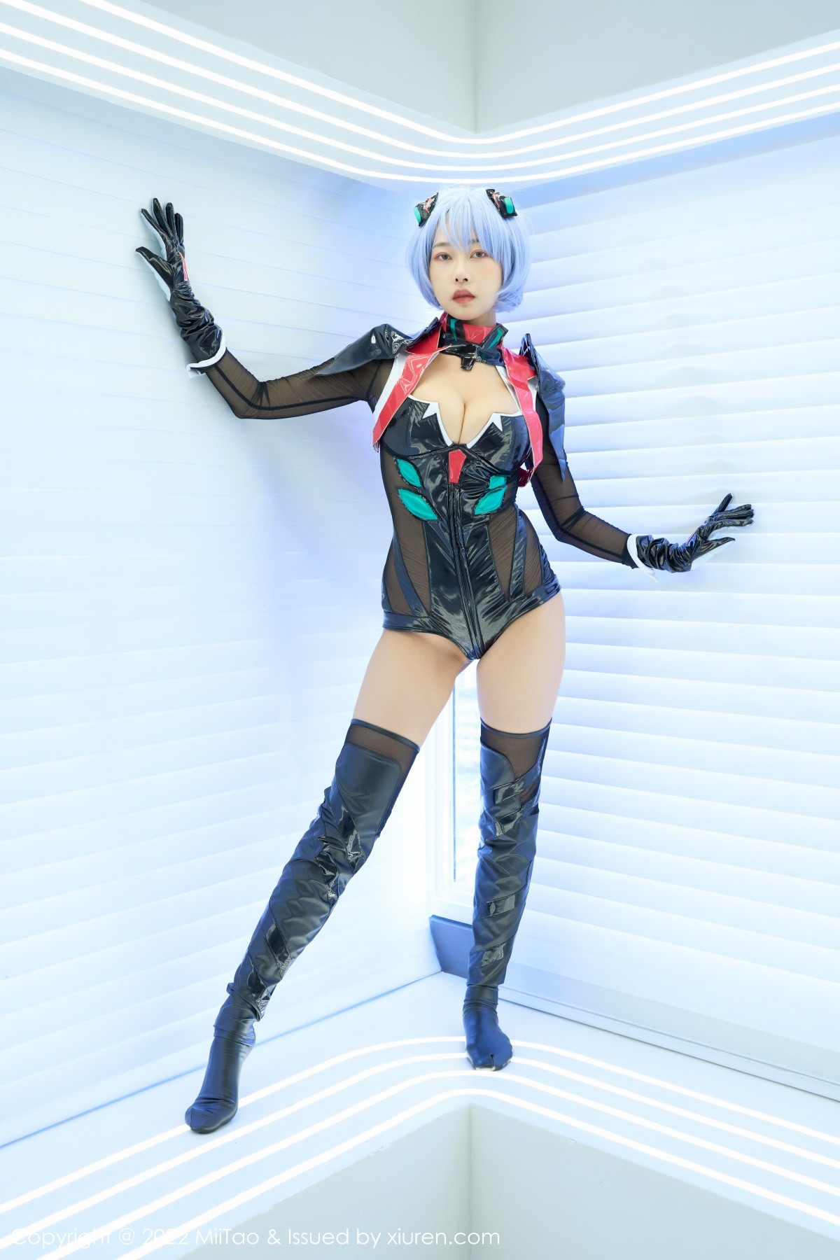 xgyw.top_[MiiTao蜜桃社]Vol.148_新人模特梦乃Mandy私房Cosplay主题低胸连体衣秀豪乳诱惑写真73P