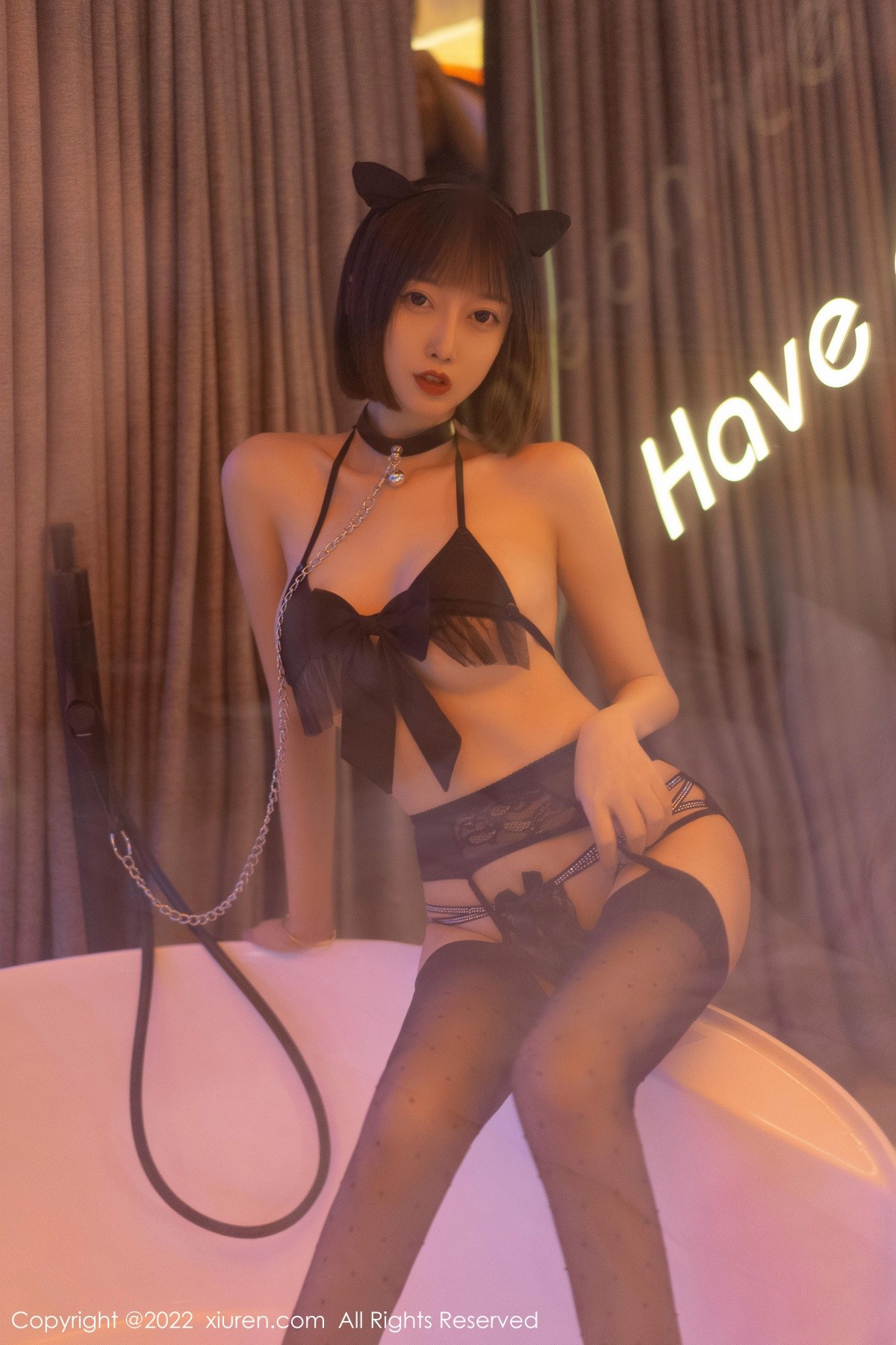 xgyw.top_XiuRen第4956期_模特玥儿玥er大理旅拍黑色轻透服饰露性感黑色内衣诱惑写真58P