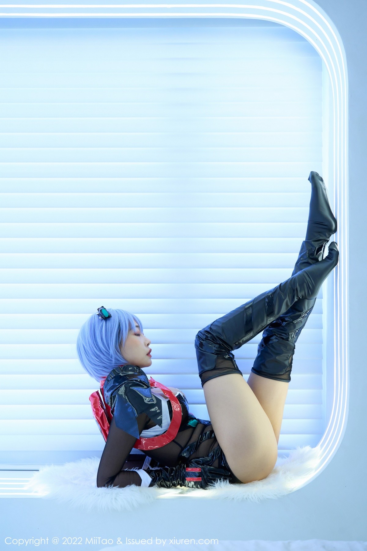 xgyw.top_[MiiTao蜜桃社]Vol.148_新人模特梦乃Mandy私房Cosplay主题低胸连体衣秀豪乳诱惑写真73P