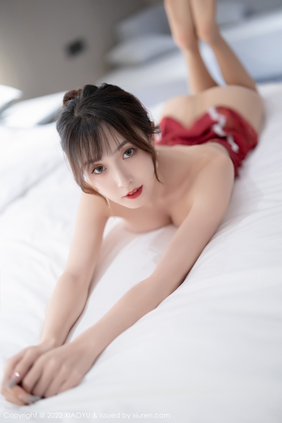 xgyw.top_[XiaoYu画语界]Vol.769_模特林星阑性感红色露肩服饰配无内肉丝秀完美身材诱惑写真85P