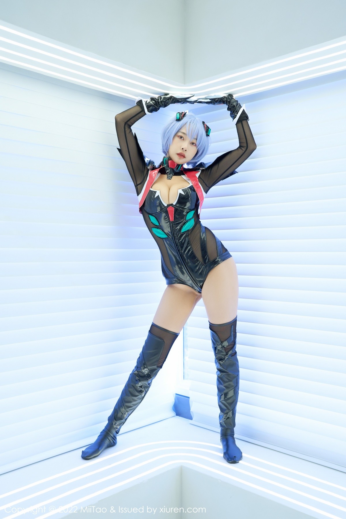 xgyw.top_[MiiTao蜜桃社]Vol.148_新人模特梦乃Mandy私房Cosplay主题低胸连体衣秀豪乳诱惑写真73P