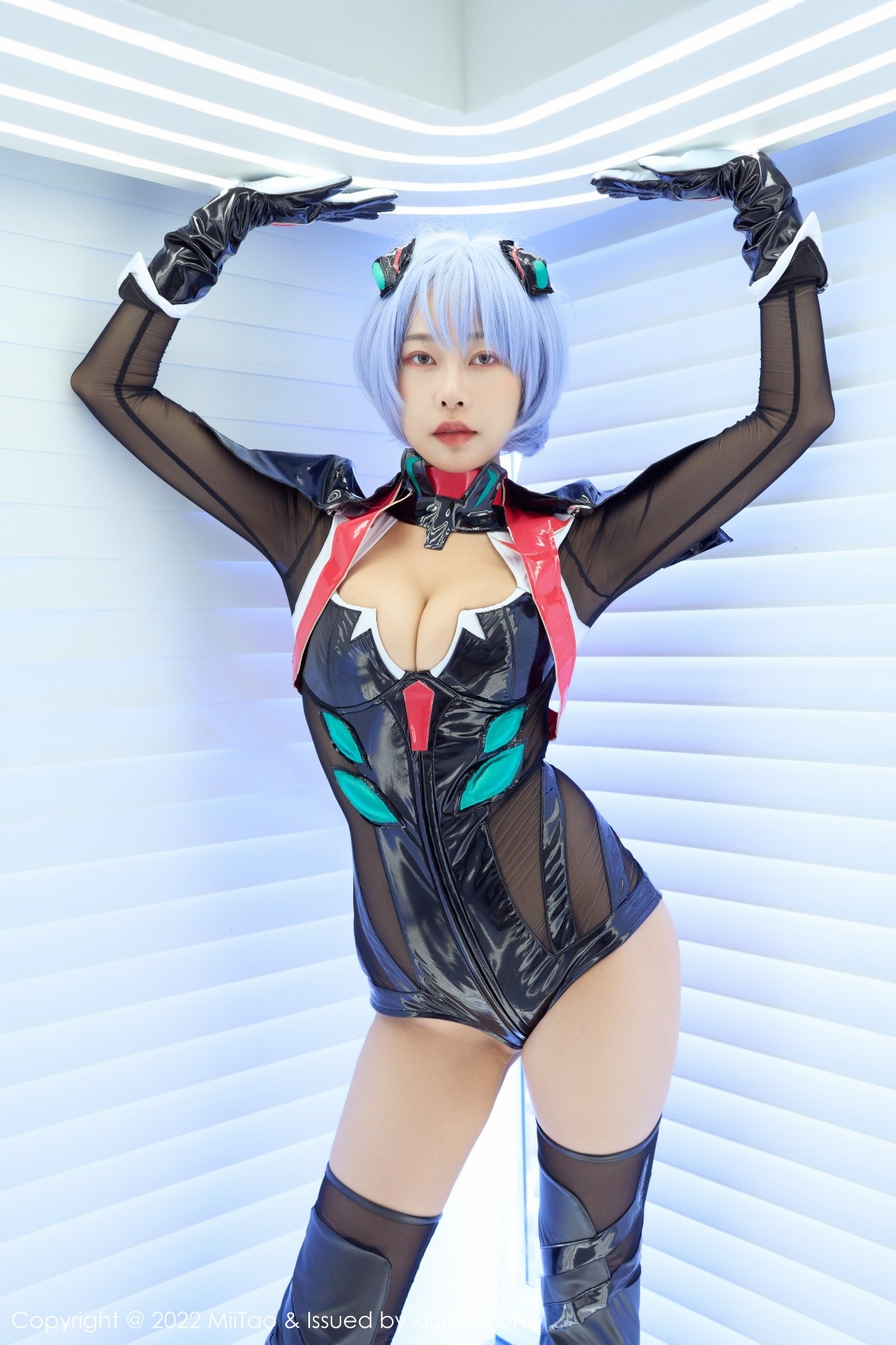 xgyw.top_[MiiTao蜜桃社]Vol.148_新人模特梦乃Mandy私房Cosplay主题低胸连体衣秀豪乳诱惑写真73P