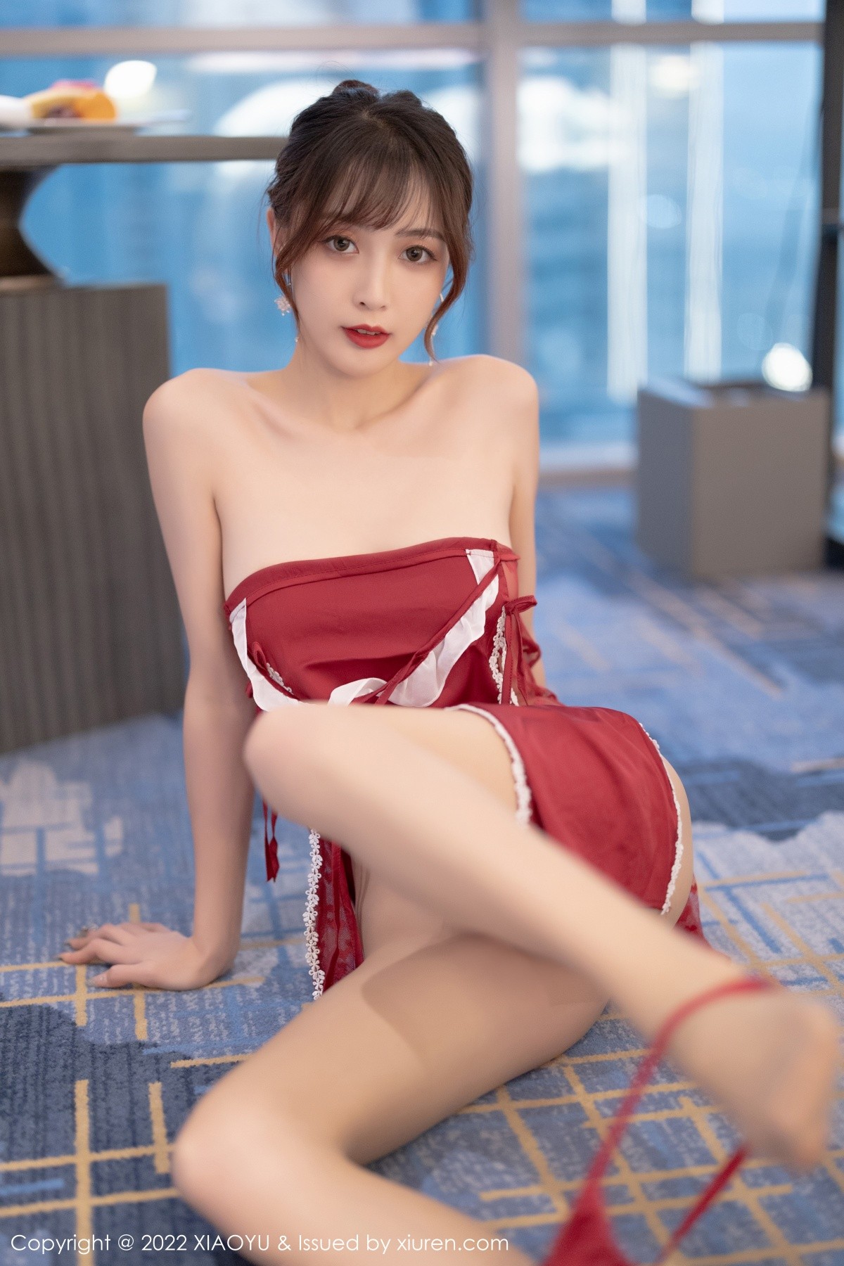 xgyw.top_[XiaoYu画语界]Vol.769_模特林星阑性感红色露肩服饰配无内肉丝秀完美身材诱惑写真85P