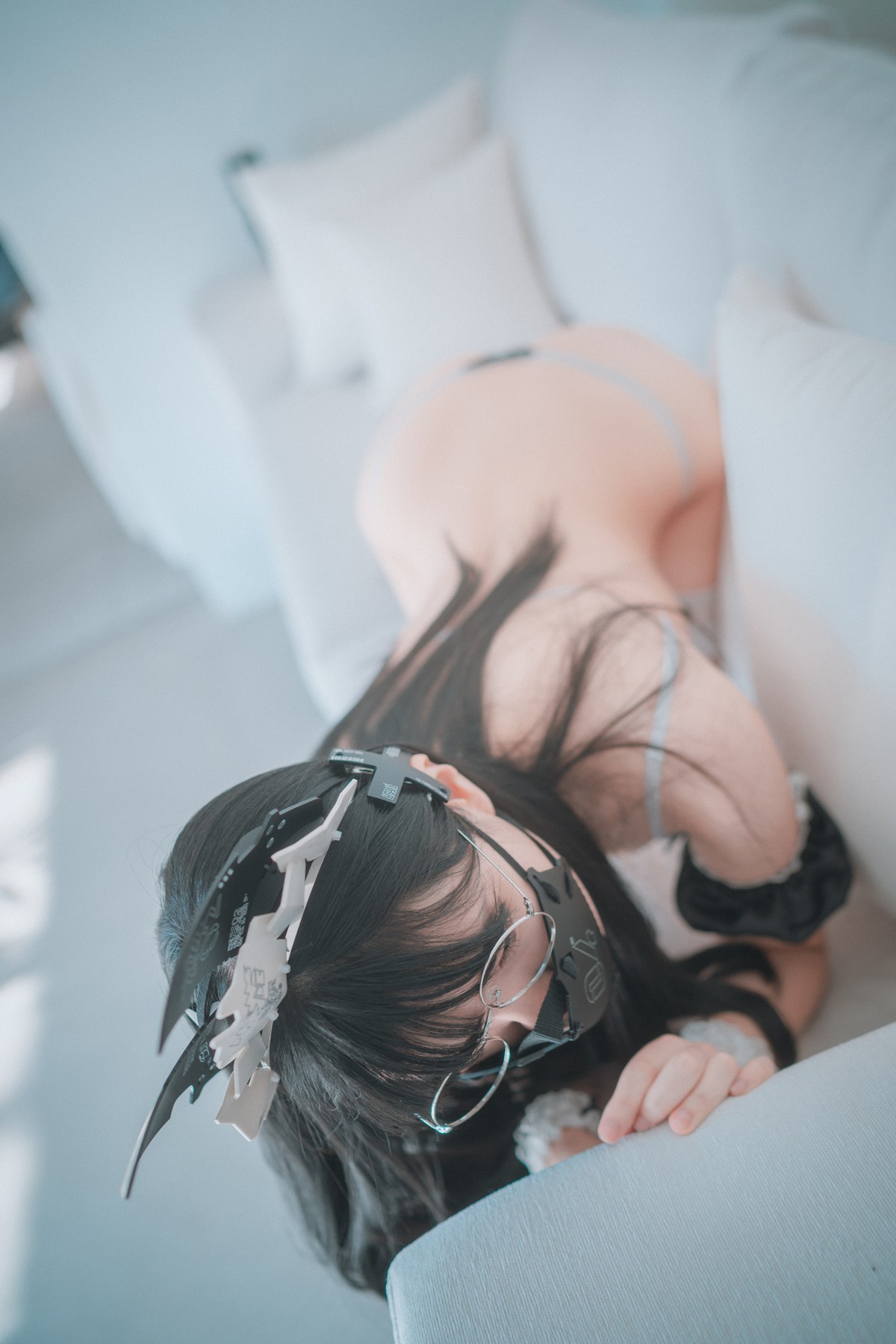 xgyw.top_[DJAWA]No.019_模特Jenny_Maid Mansion主题薄透上衣配白丝袜撩人诱惑写真113P