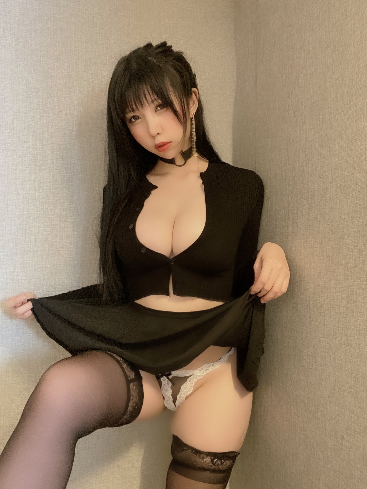 xgyw.top_Coser美女鹿野希约会的日子主题半撩黑色上衣露性感情趣内裤秀翘臀美腿诱惑写真37P