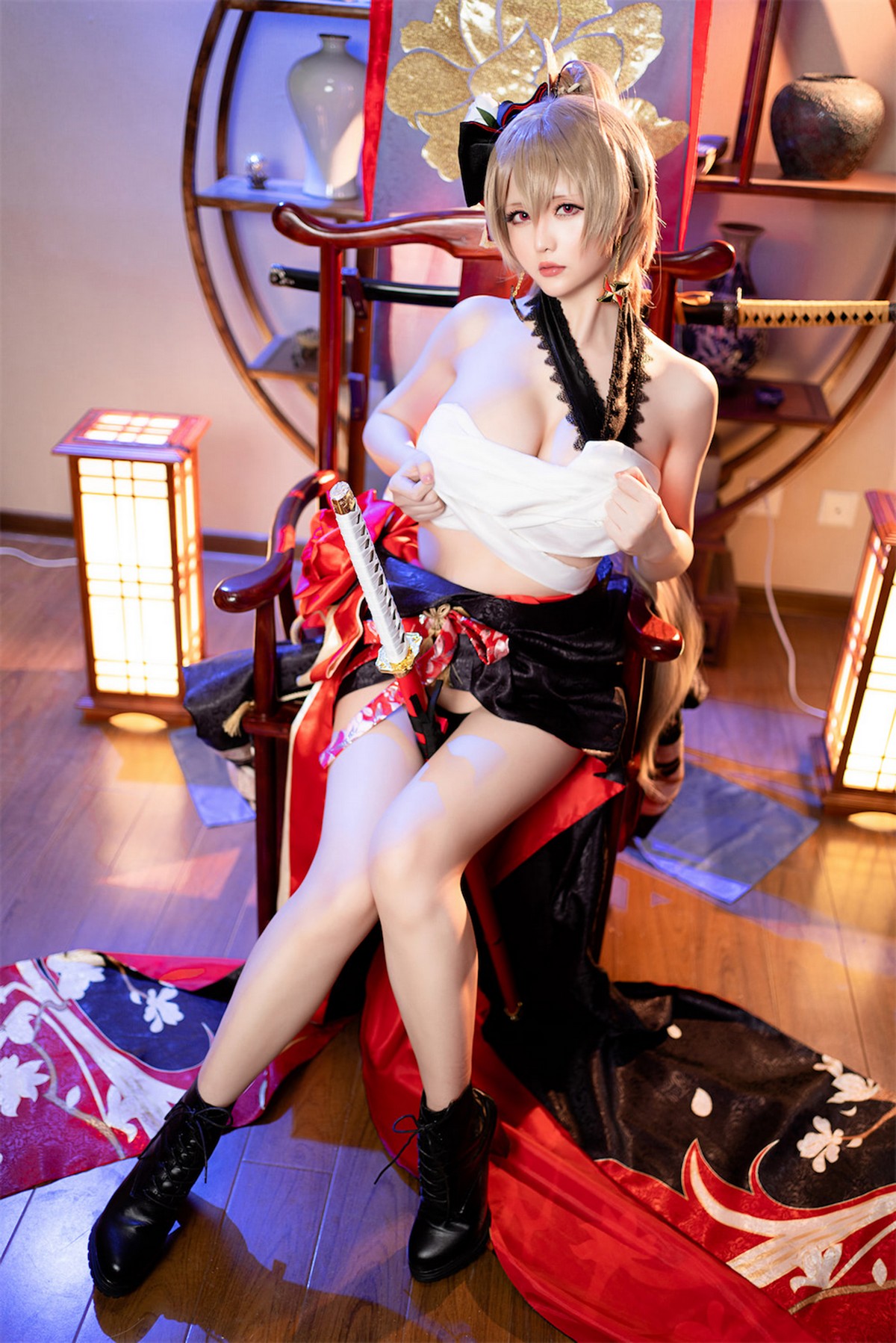 xgyw.top_Coser小姐姐星之迟迟碧蓝航线让巴尔主题私房半脱露性感内衣秀丰满身材诱惑写真43P