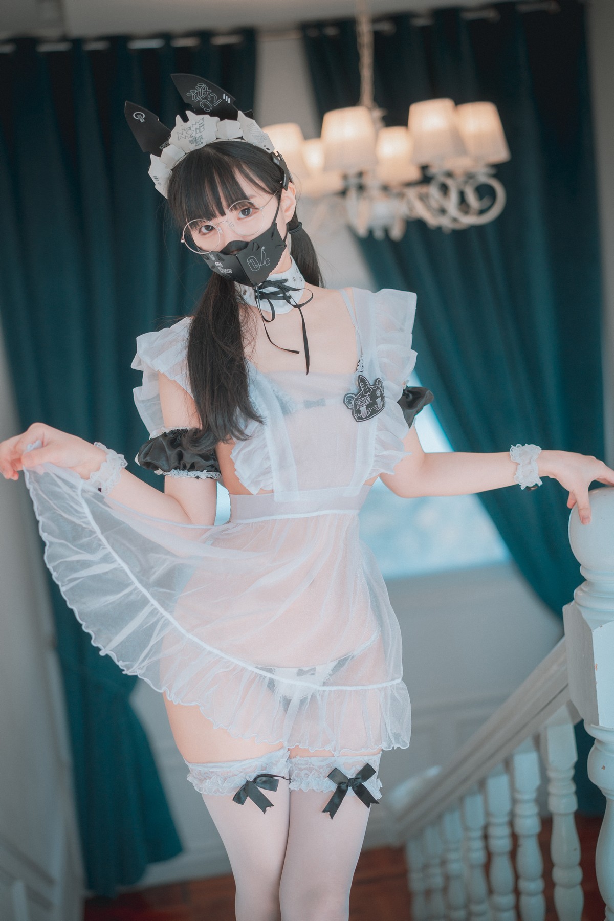 xgyw.top_[DJAWA]No.019_模特Jenny_Maid Mansion主题薄透上衣配白丝袜撩人诱惑写真113P