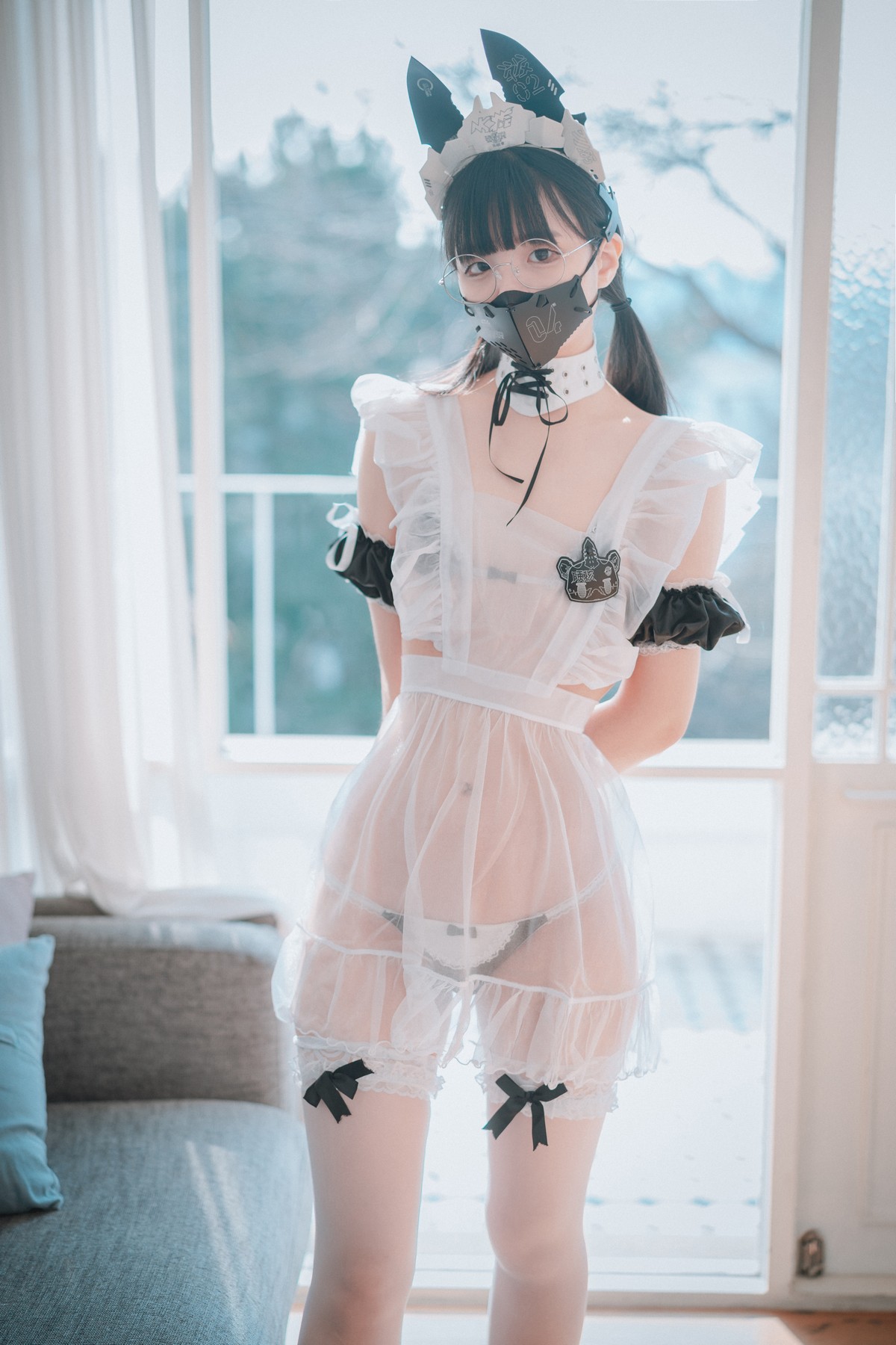 xgyw.top_[DJAWA]No.019_模特Jenny_Maid Mansion主题薄透上衣配白丝袜撩人诱惑写真113P