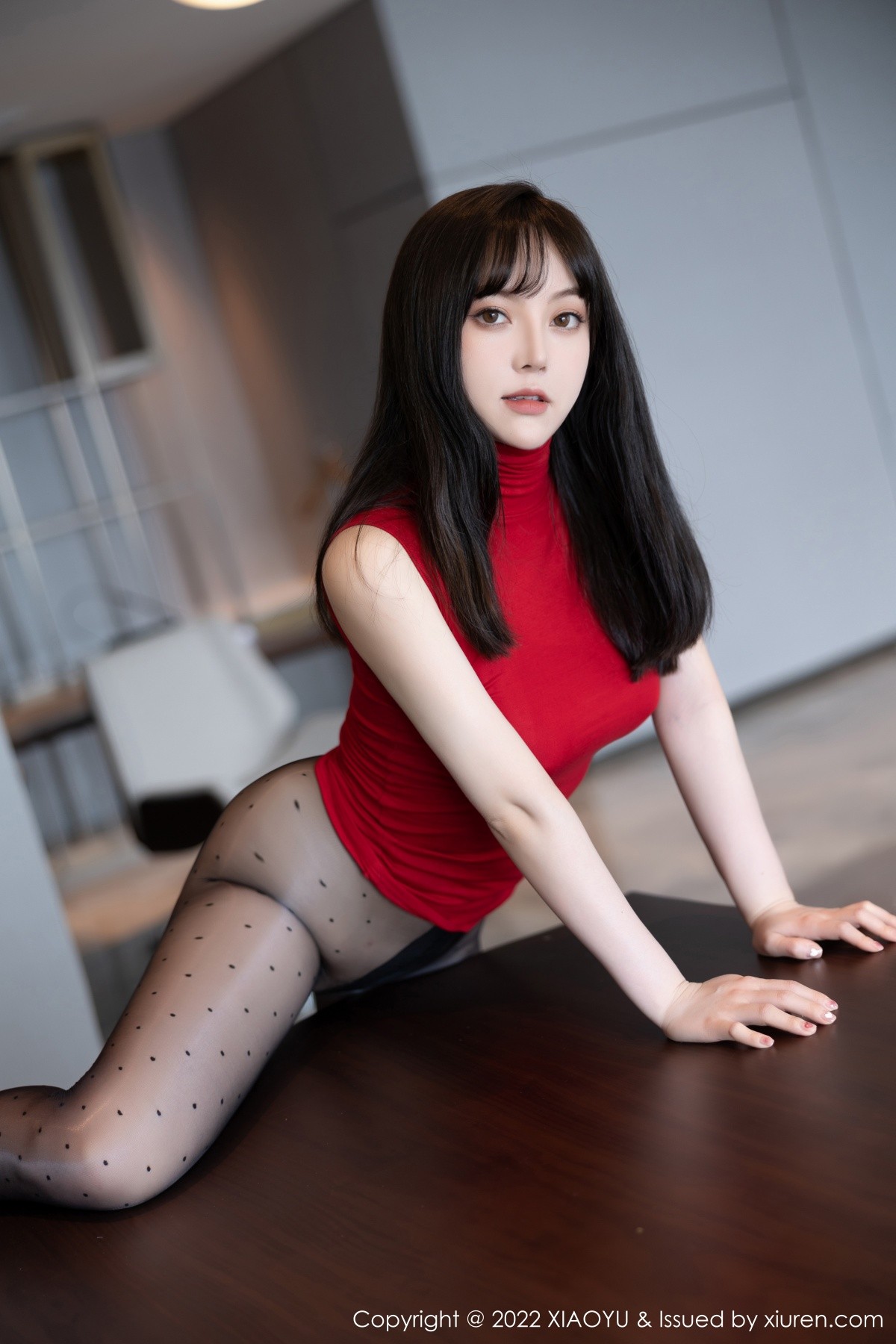 xgyw.top_[XiaoYu画语界]Vol.771_模特豆瓣酱性感红色收身衣配黑短裙露无内黑丝秀翘臀诱惑写真75P