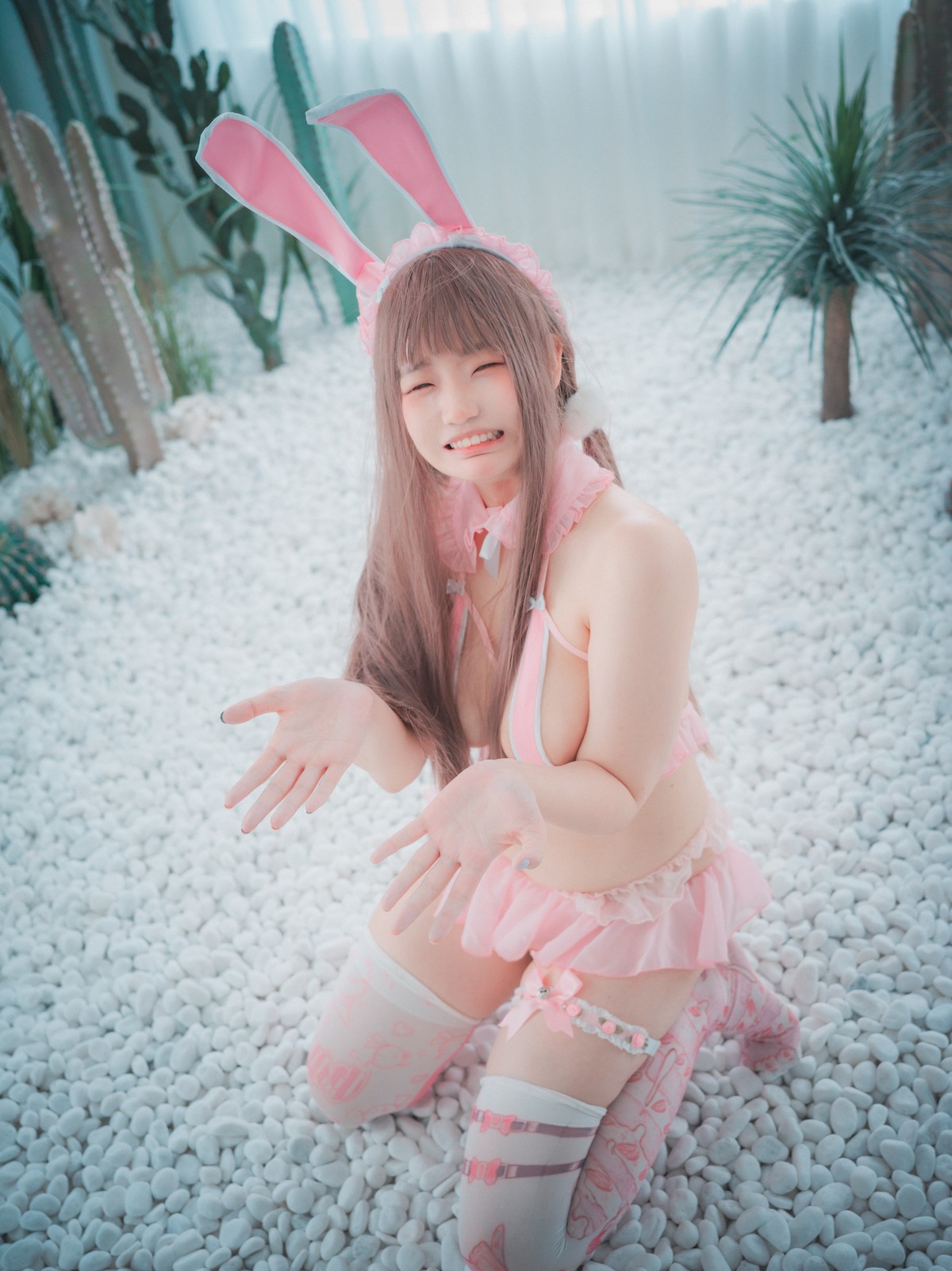 xgyw.top_[DJAWA]No.038_模特Mimmi_March Hare主题兔女郎装扮粉色情趣内衣火辣诱惑写真84P