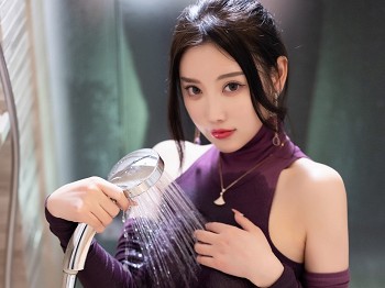 XiuRen第4989期_校花杨晨晨Yome私人洗手间紫色连衣短裙真空秀完美身材骚扰写真87P