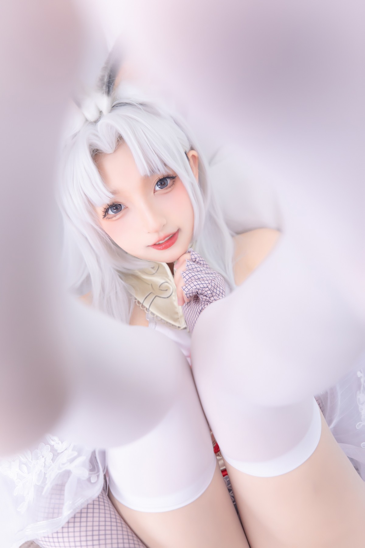 xgyw.top_萝莉美女神楽坂真冬白丝胡桃主题私房性感狐狸装扮白丝袜秀美腿玉足性感写真75P