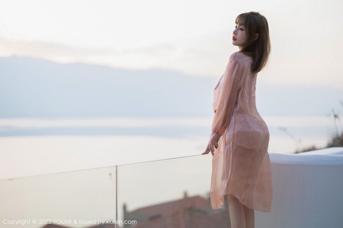 xgyw.top_[YouMi尤蜜荟]Vol.787_女神王雨纯大理旅拍性感淡红色连衣裙透视秀火辣身材诱惑写真60P