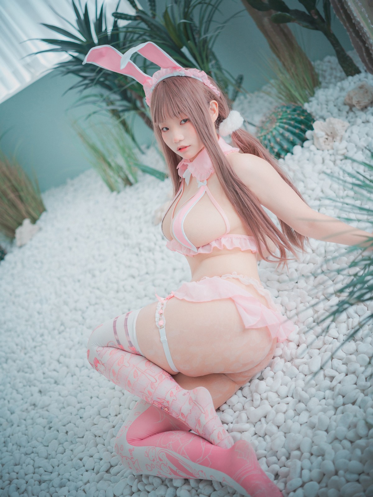 xgyw.top_[DJAWA]No.038_模特Mimmi_March Hare主题兔女郎装扮粉色情趣内衣火辣诱惑写真84P