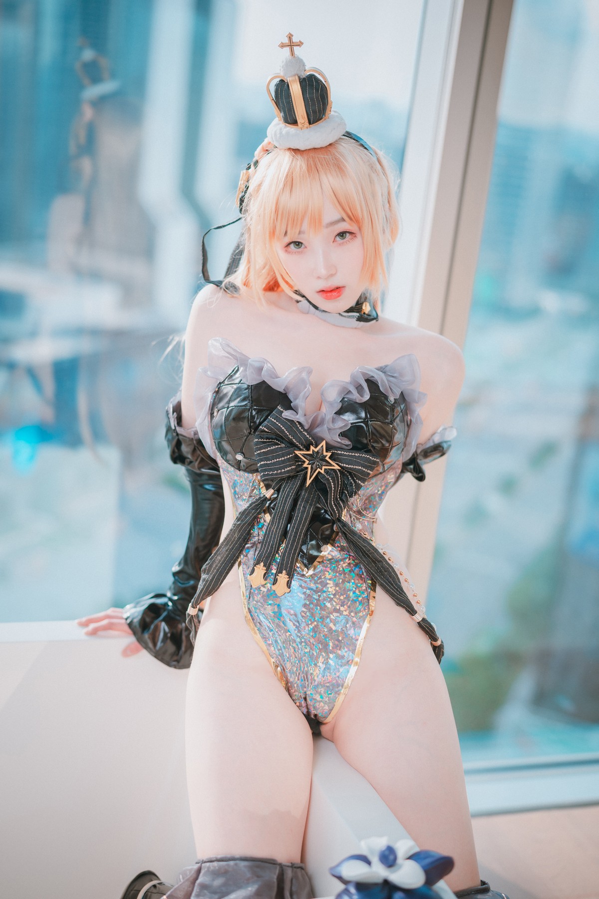 xgyw.top_[DJAWA]No.032_模特BamBi_Queen of Passion主题低胸服饰配丁字裤惹火诱惑写真90P