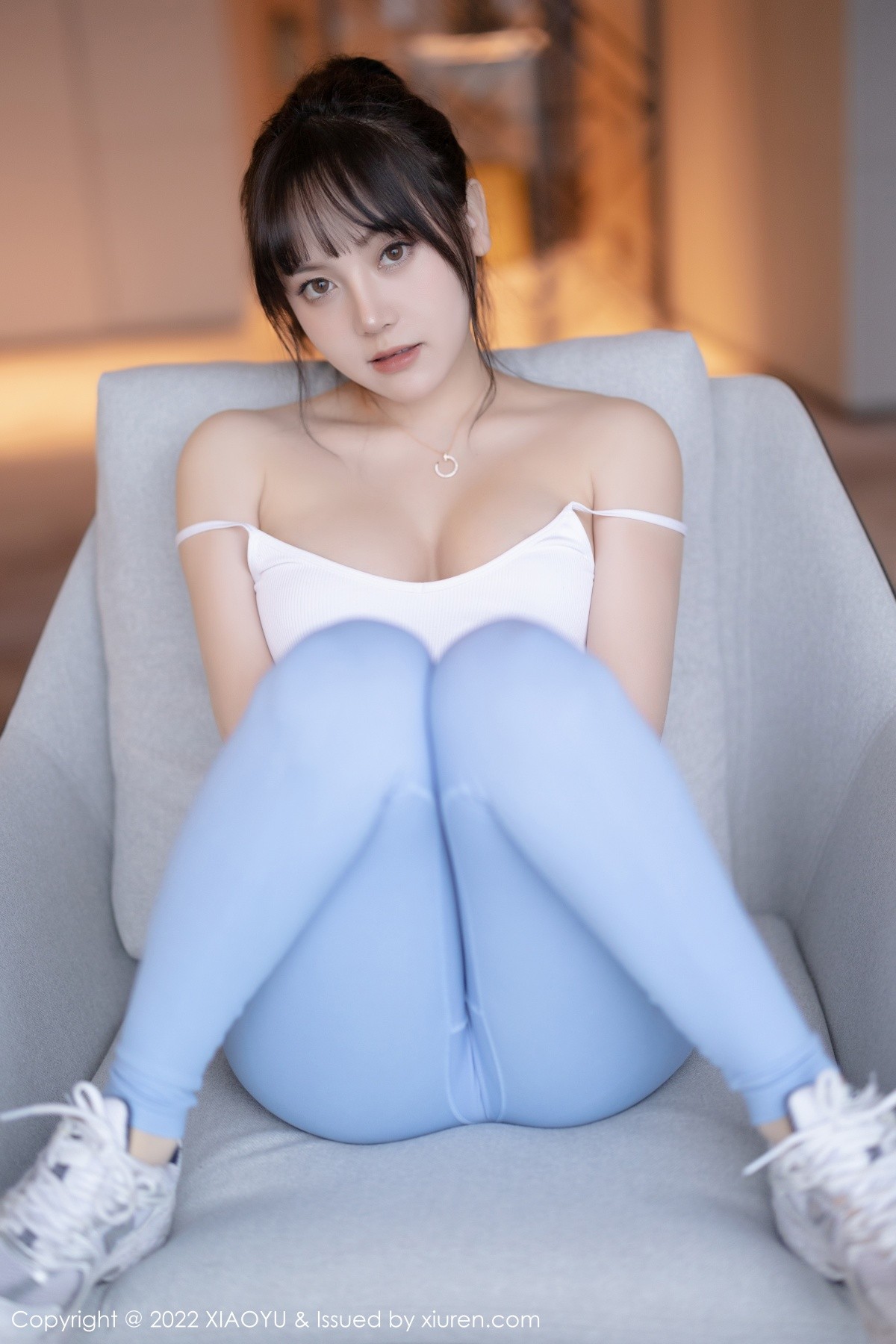 xgyw.top_[XiaoYu画语界]Vol.776_模特豆瓣酱白色收身上衣配紧身运动裤半脱秀惹火身材诱惑写真66P