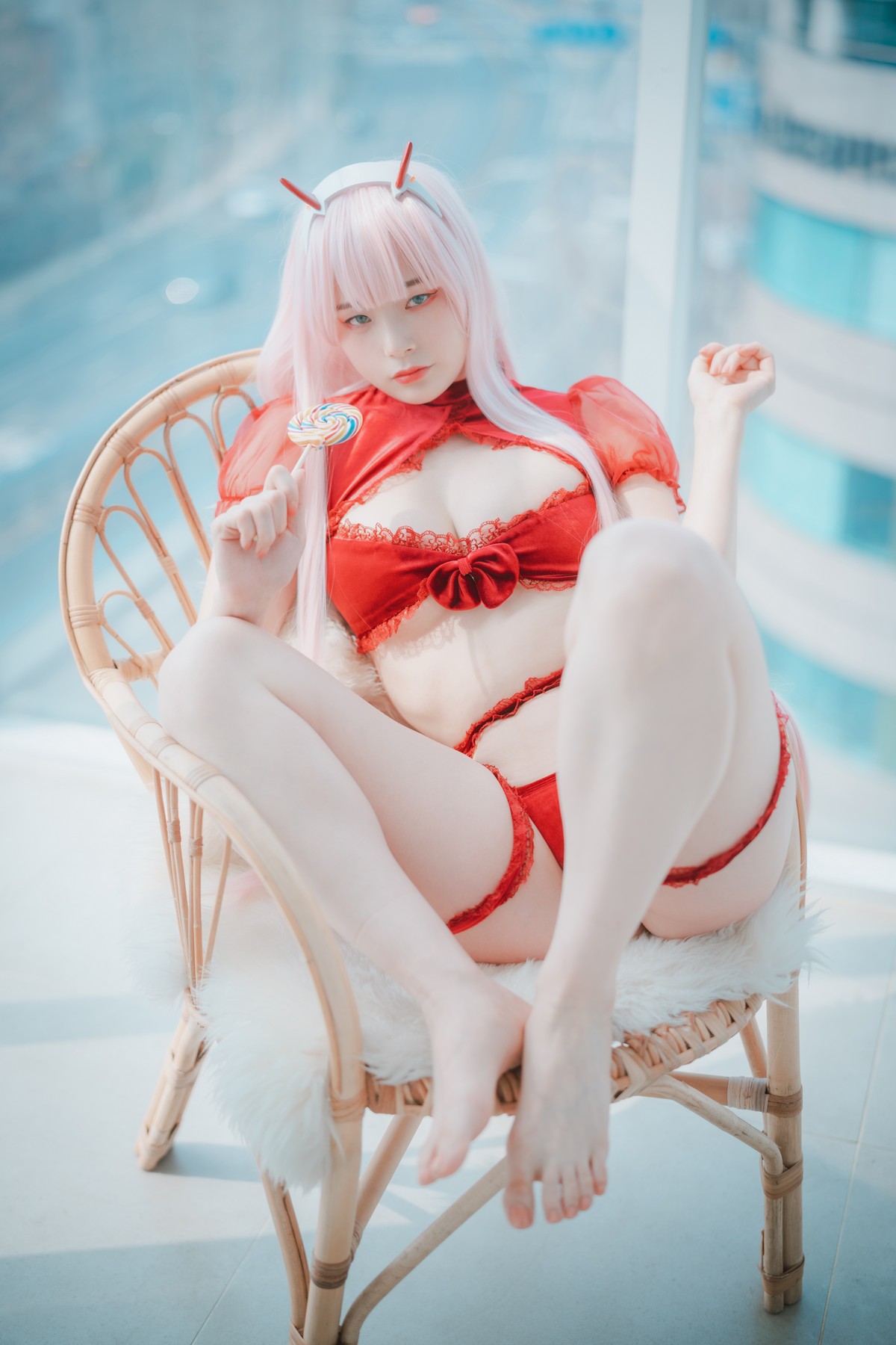 xgyw.top_[DJAWA]No.041_模特PIA_Darling in the FranXX主题性感红色内衣秀白嫩肌肤诱惑写真105P