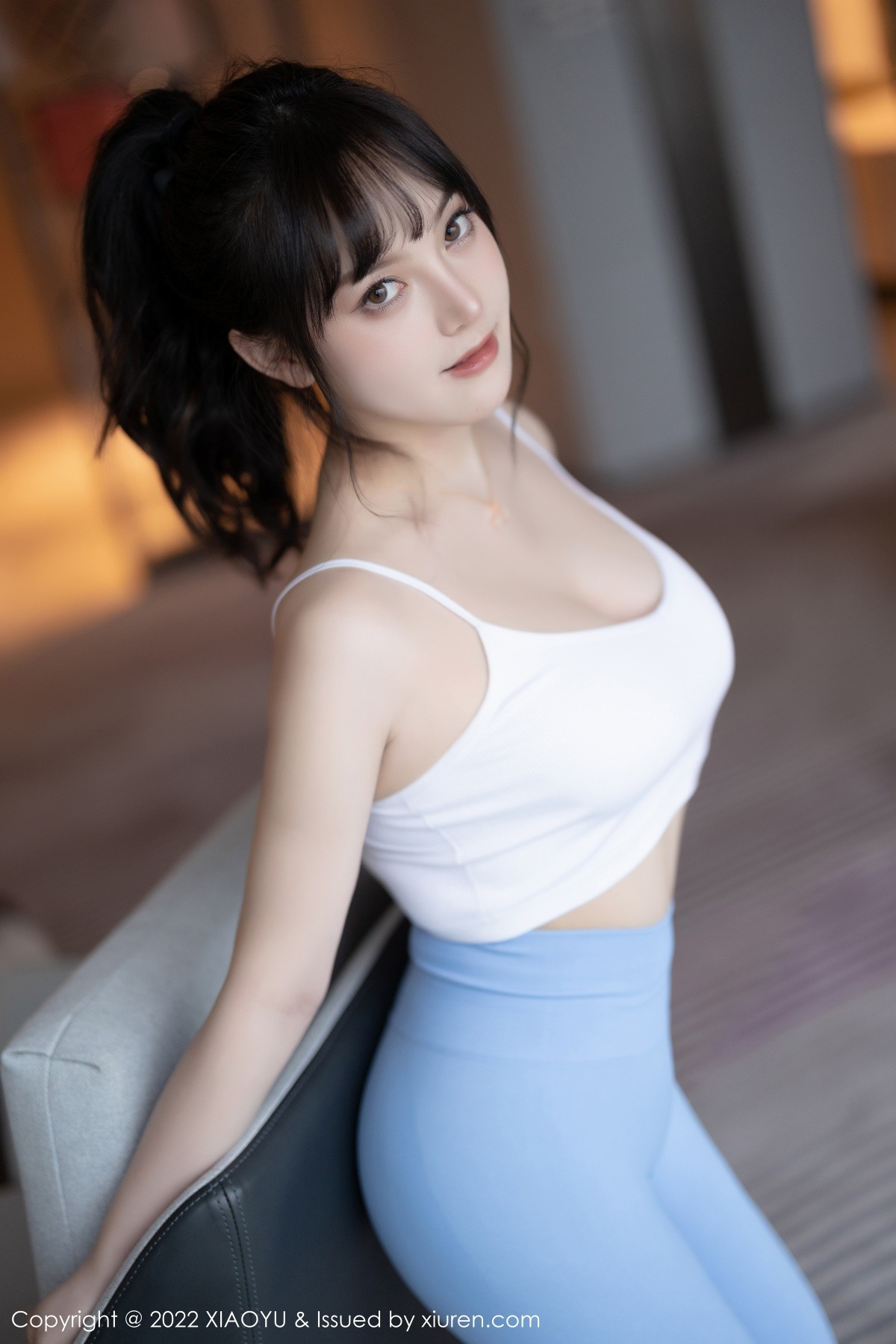 xgyw.top_[XiaoYu画语界]Vol.776_模特豆瓣酱白色收身上衣配紧身运动裤半脱秀惹火身材诱惑写真66P