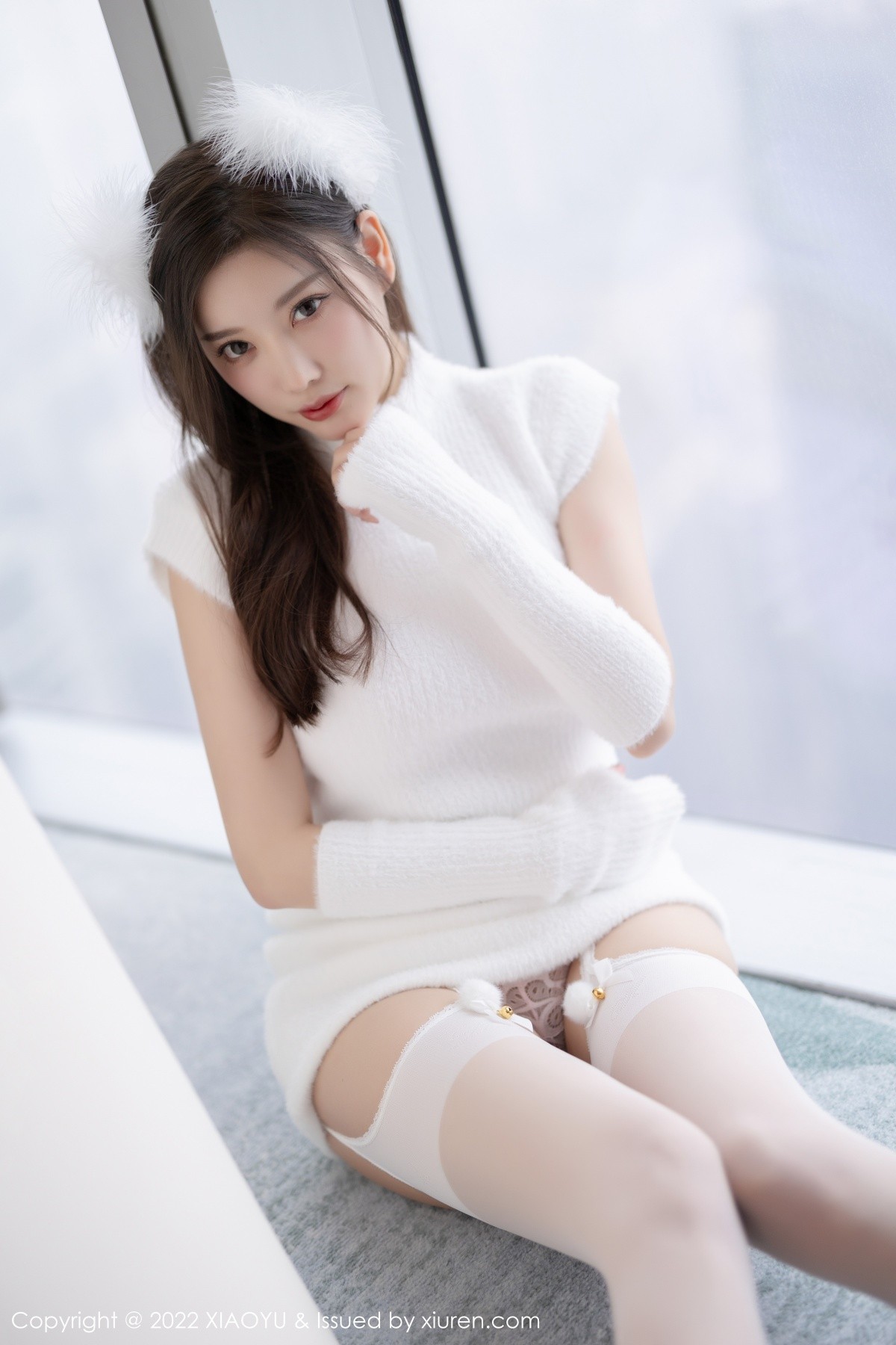 xgyw.top_[XiaoYu画语界]Vol.777_女神杨晨晨Yome脱白色收身服饰露性感内衣配白丝吊袜诱惑写真67P