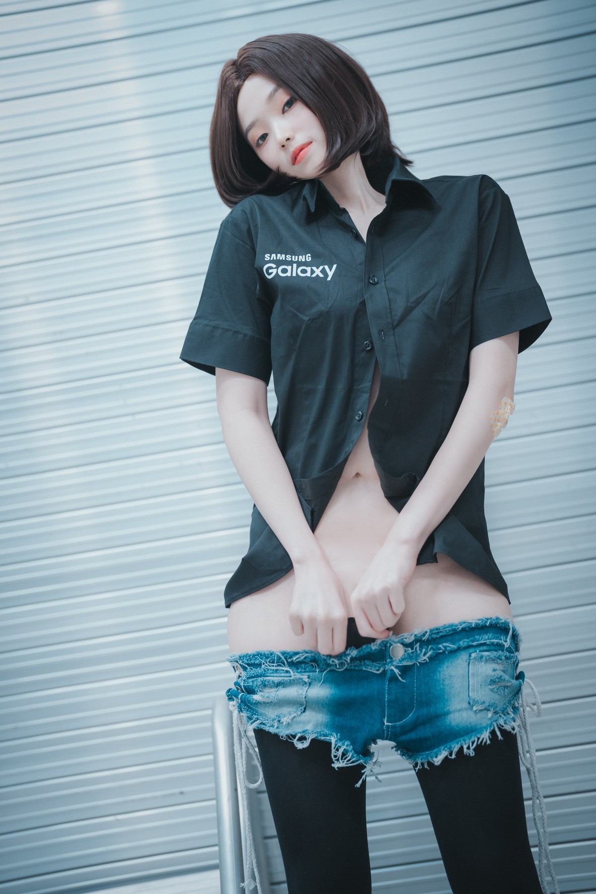 xgyw.top_[DJAWA]No.045_模特BamBi_Hi Sam!主题半脱性感黑色服饰露三点式内衣诱惑写真176P