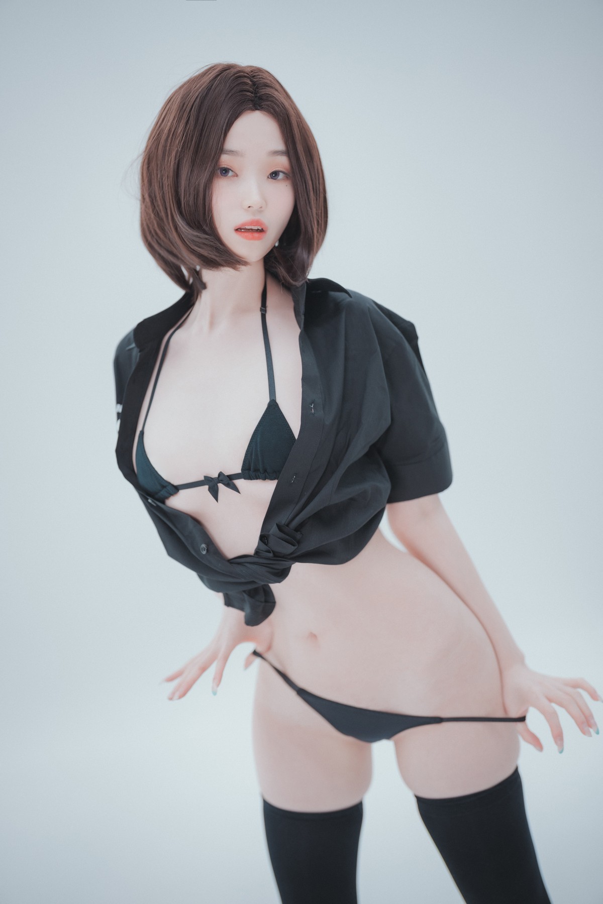 xgyw.top_[DJAWA]No.045_模特BamBi_Hi Sam!主题半脱性感黑色服饰露三点式内衣诱惑写真176P