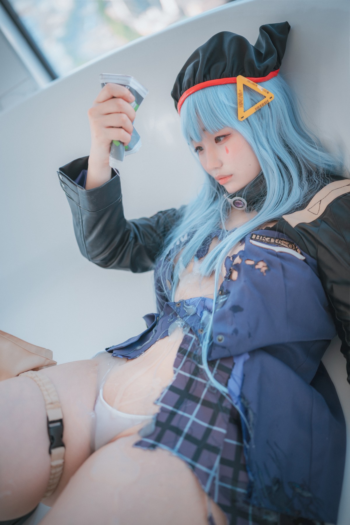 xgyw.top_[DJAWA]No.043_模特Mimmi_Girls Frontline主题短裙下性感丁字裤秀翘臀诱惑写真244P