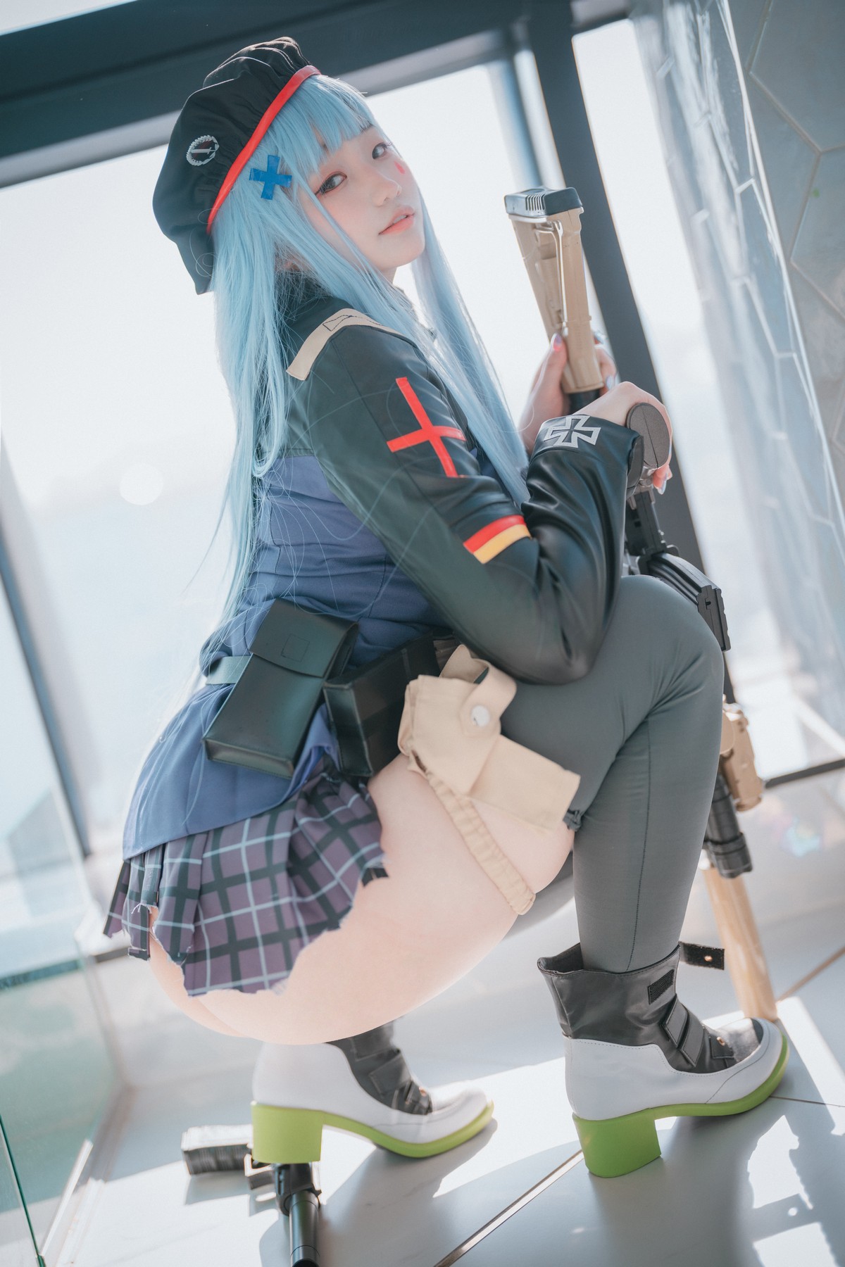 xgyw.top_[DJAWA]No.043_模特Mimmi_Girls Frontline主题短裙下性感丁字裤秀翘臀诱惑写真244P