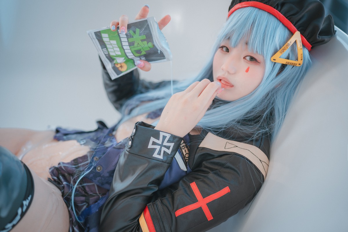 xgyw.top_[DJAWA]No.043_模特Mimmi_Girls Frontline主题短裙下性感丁字裤秀翘臀诱惑写真244P
