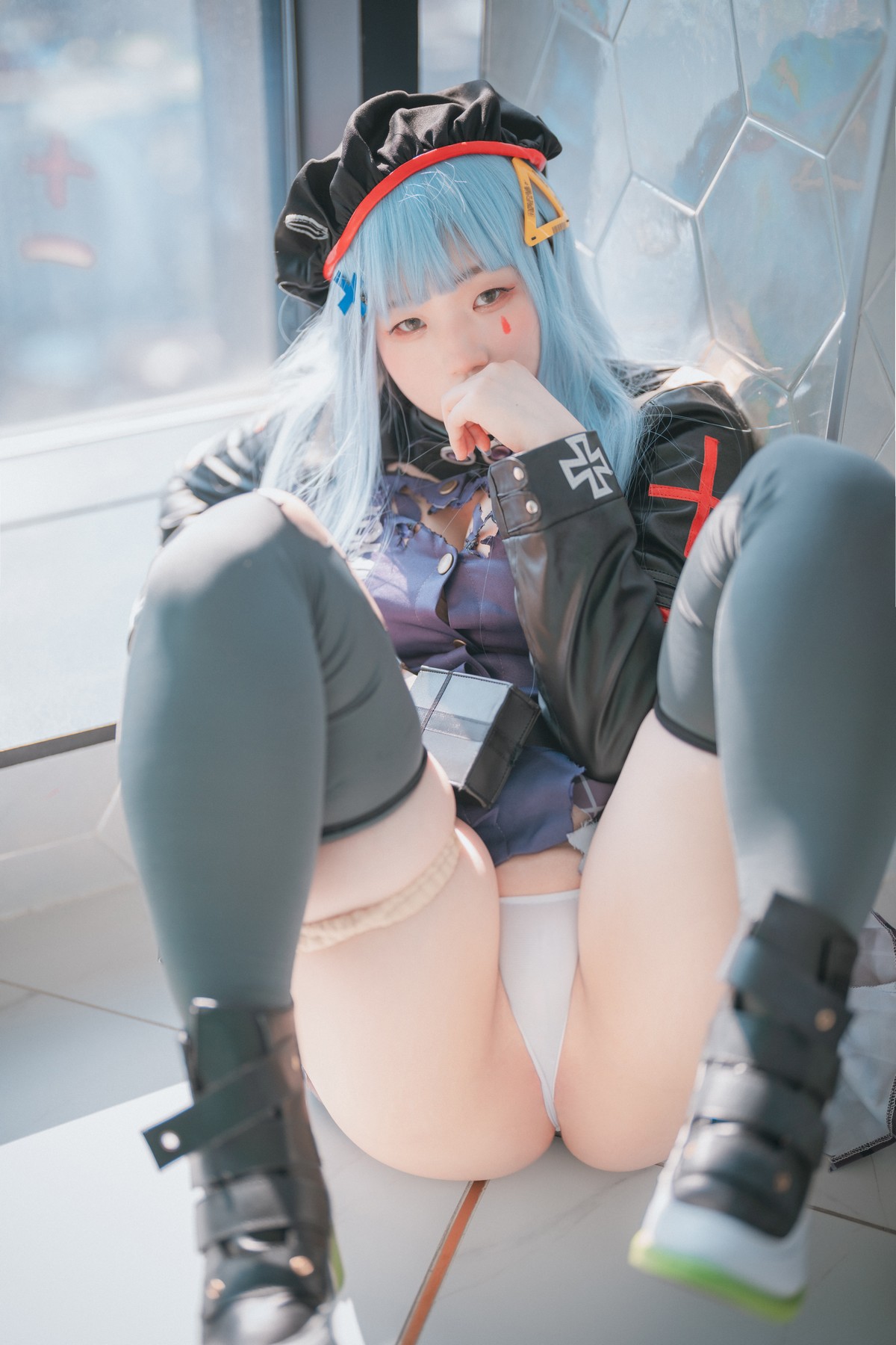 xgyw.top_[DJAWA]No.043_模特Mimmi_Girls Frontline主题短裙下性感丁字裤秀翘臀诱惑写真244P