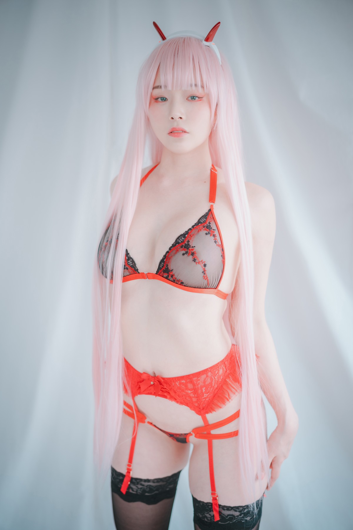 xgyw.top_[DJAWA]No.041_模特PIA_Darling in the FranXX主题性感红色内衣秀白嫩肌肤诱惑写真105P