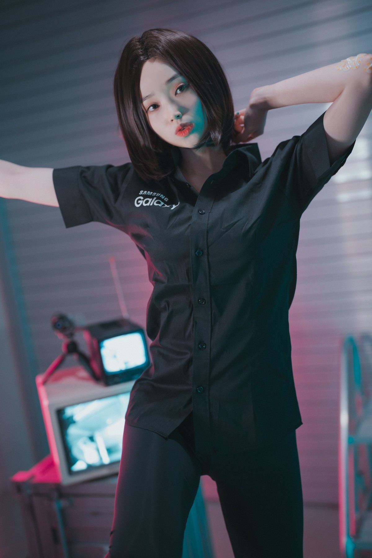 xgyw.top_[DJAWA]No.045_模特BamBi_Hi Sam!主题半脱性感黑色服饰露三点式内衣诱惑写真176P