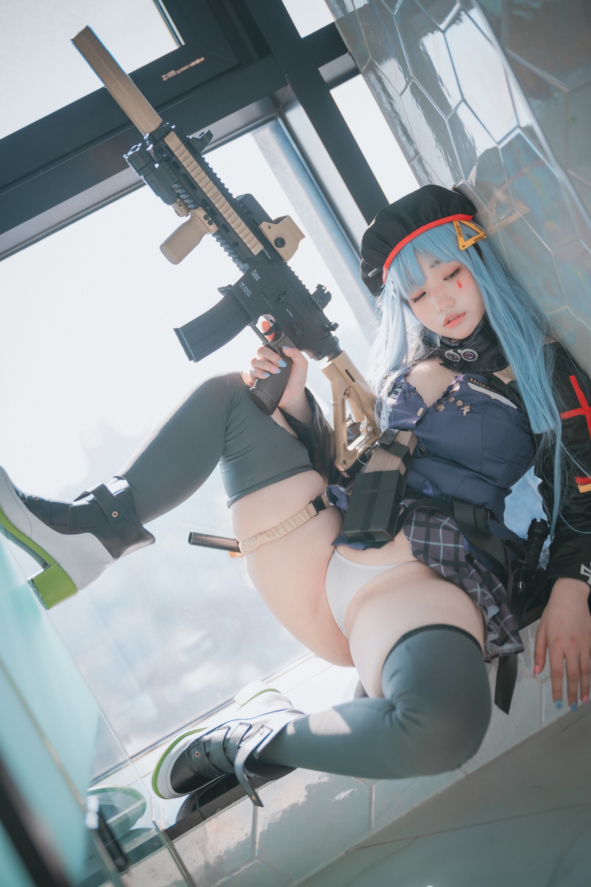 xgyw.top_[DJAWA]No.043_模特Mimmi_Girls Frontline主题短裙下性感丁字裤秀翘臀诱惑写真244P