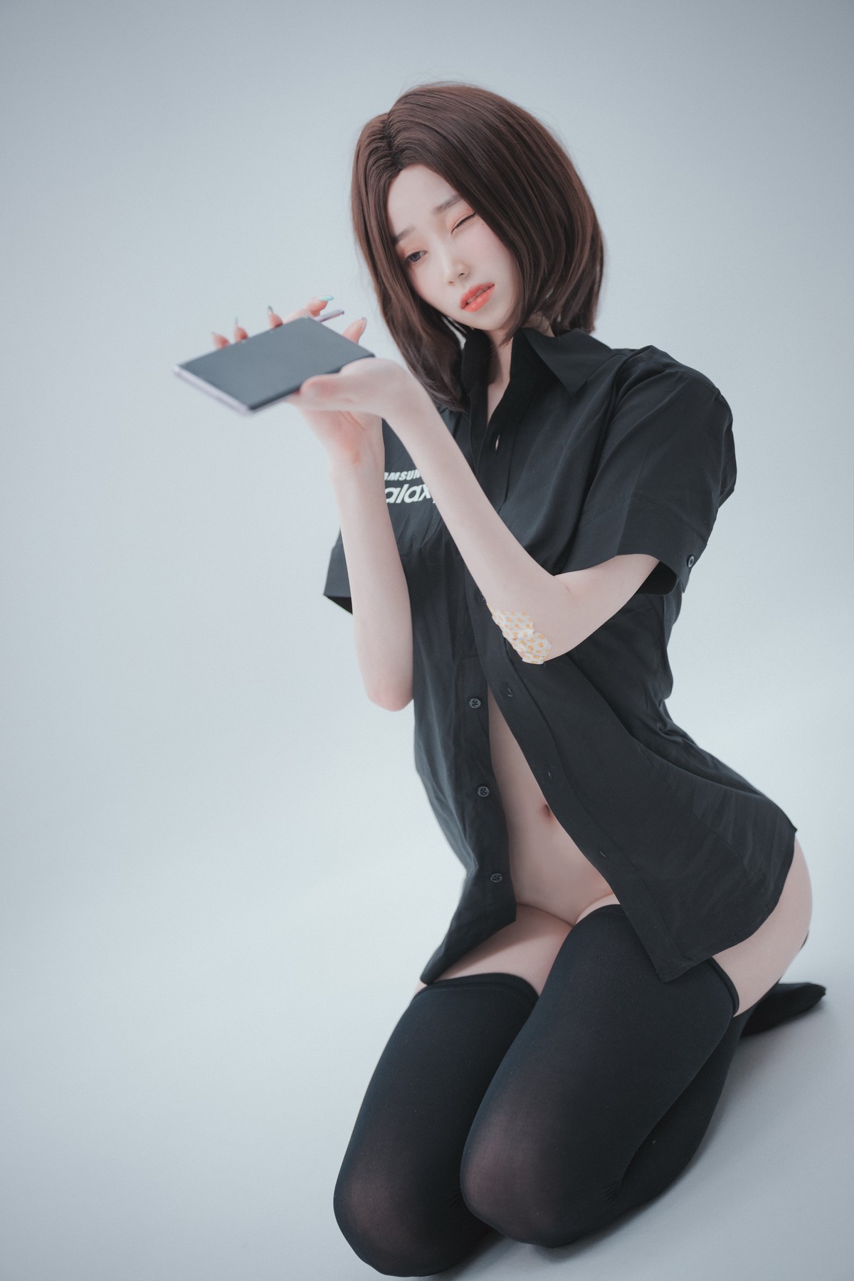 xgyw.top_[DJAWA]No.045_模特BamBi_Hi Sam!主题半脱性感黑色服饰露三点式内衣诱惑写真176P