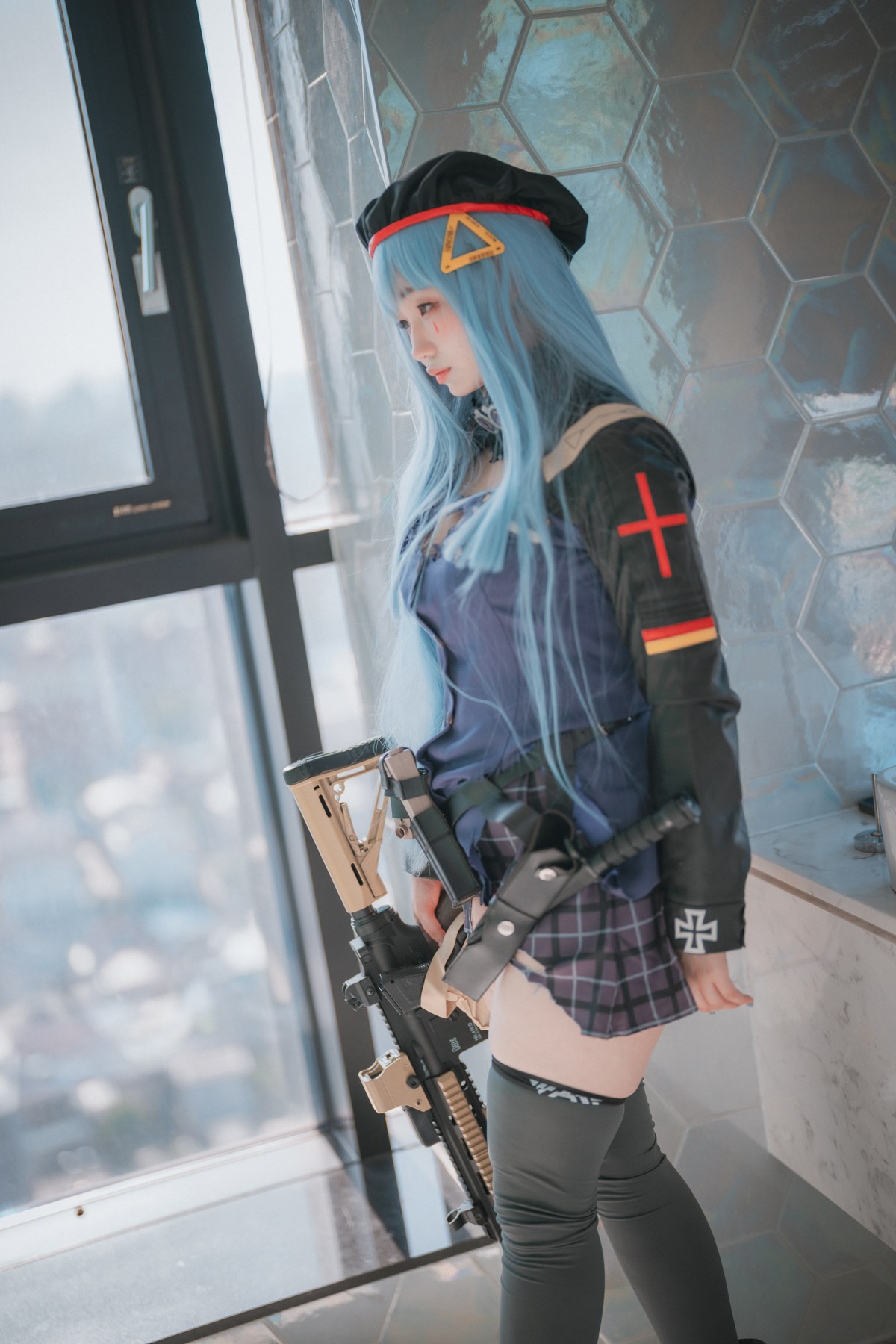 xgyw.top_[DJAWA]No.043_模特Mimmi_Girls Frontline主题短裙下性感丁字裤秀翘臀诱惑写真244P