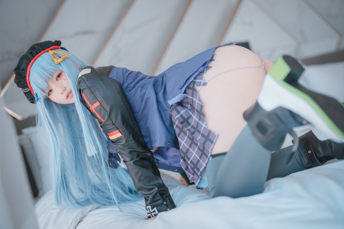 xgyw.top_[DJAWA]No.043_模特Mimmi_Girls Frontline主题短裙下性感丁字裤秀翘臀诱惑写真244P