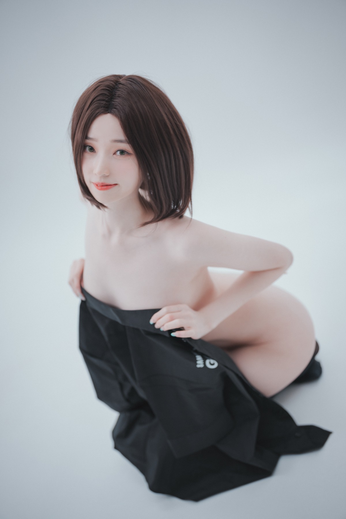 xgyw.top_[DJAWA]No.045_模特BamBi_Hi Sam!主题半脱性感黑色服饰露三点式内衣诱惑写真176P
