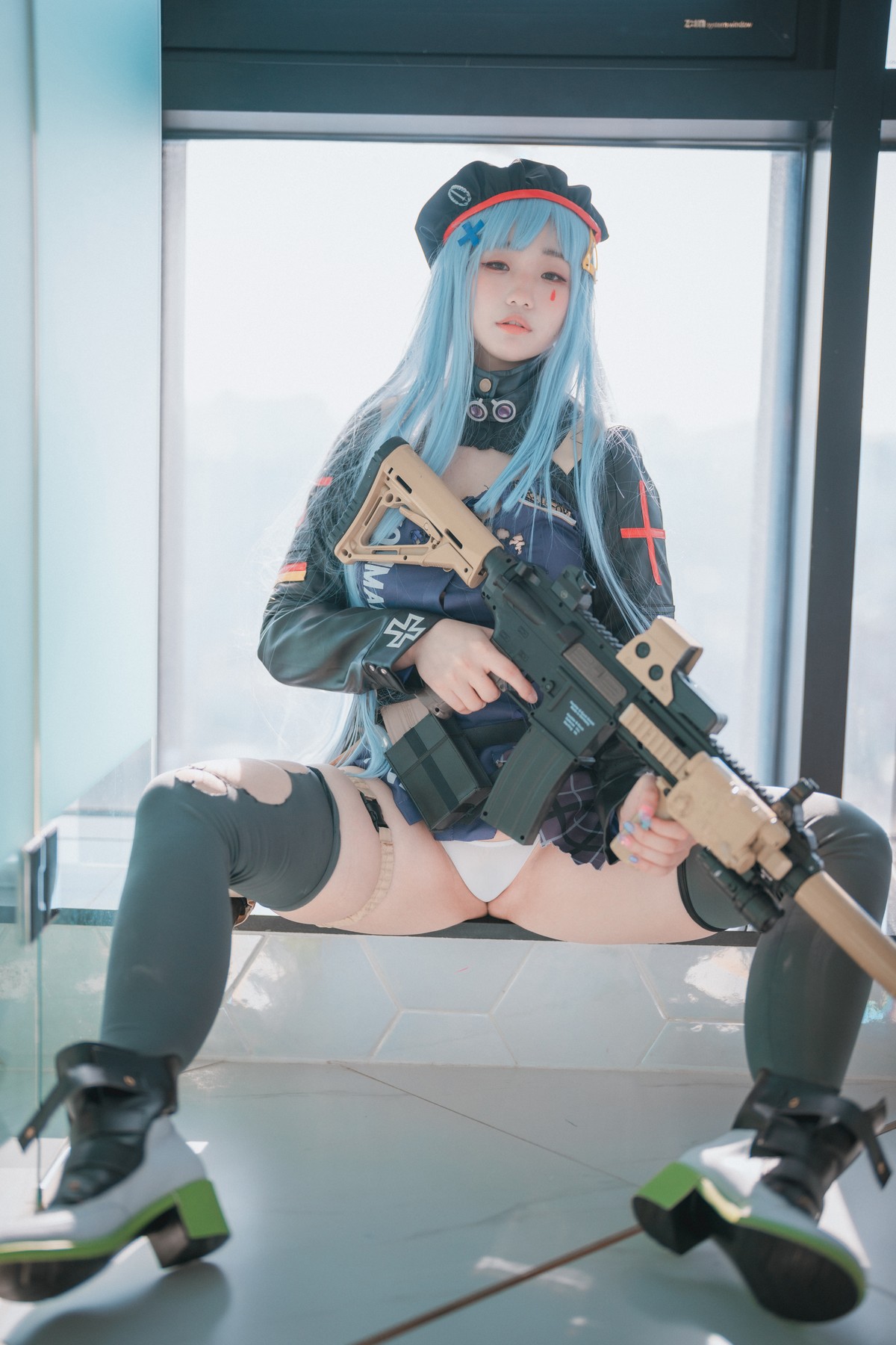 xgyw.top_[DJAWA]No.043_模特Mimmi_Girls Frontline主题短裙下性感丁字裤秀翘臀诱惑写真244P