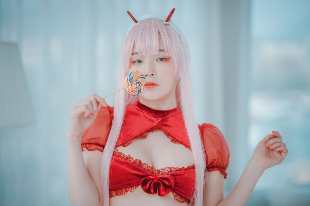 xgyw.top_[DJAWA]No.041_模特PIA_Darling in the FranXX主题性感红色内衣秀白嫩肌肤诱惑写真105P