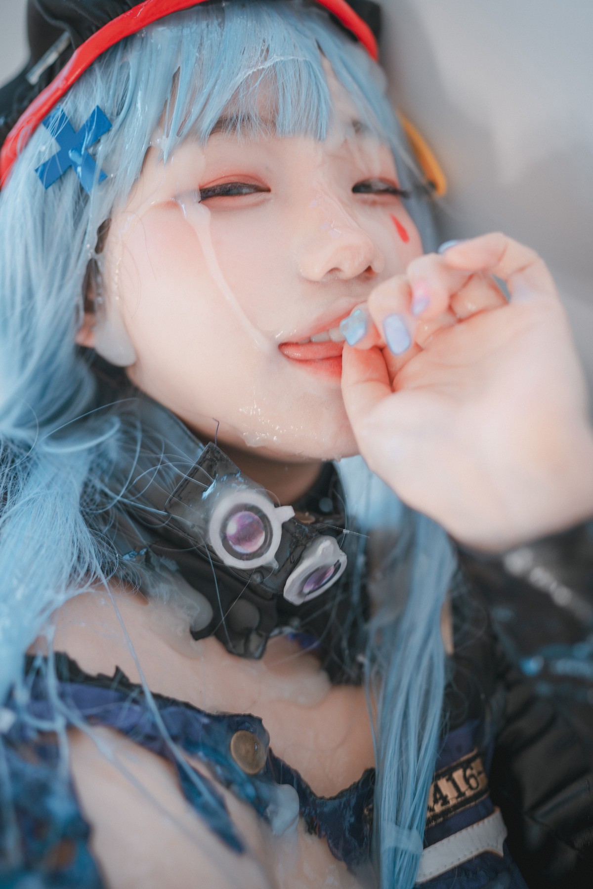 xgyw.top_[DJAWA]No.043_模特Mimmi_Girls Frontline主题短裙下性感丁字裤秀翘臀诱惑写真244P