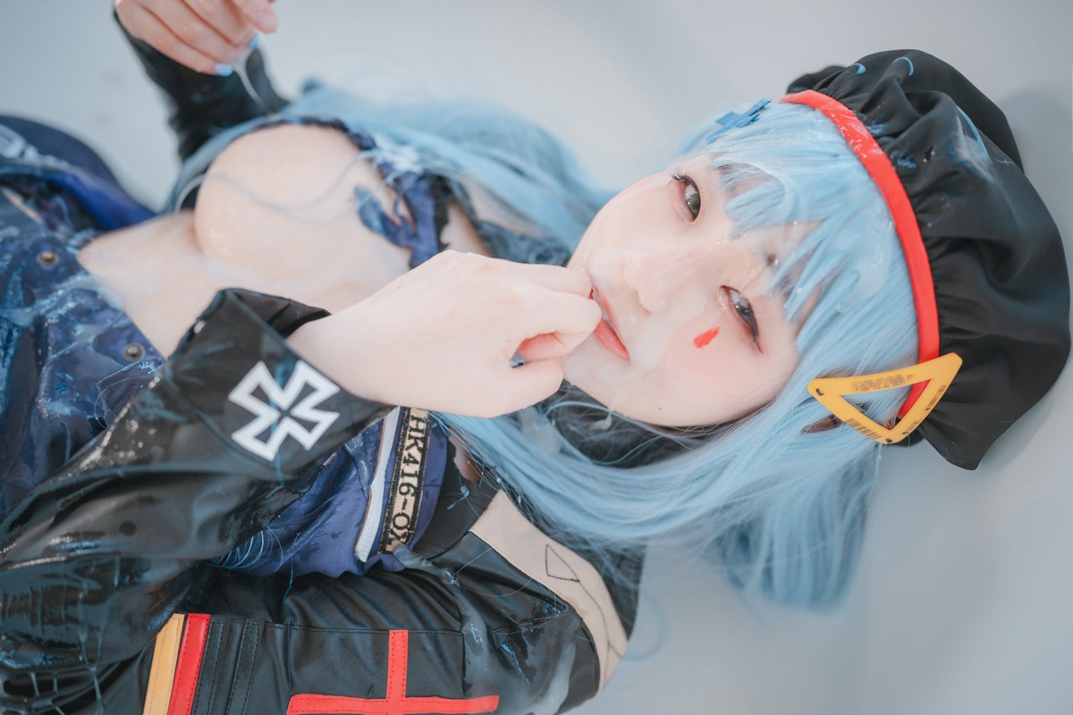 xgyw.top_[DJAWA]No.043_模特Mimmi_Girls Frontline主题短裙下性感丁字裤秀翘臀诱惑写真244P