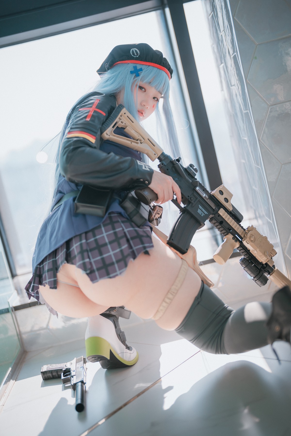 xgyw.top_[DJAWA]No.043_模特Mimmi_Girls Frontline主题短裙下性感丁字裤秀翘臀诱惑写真244P